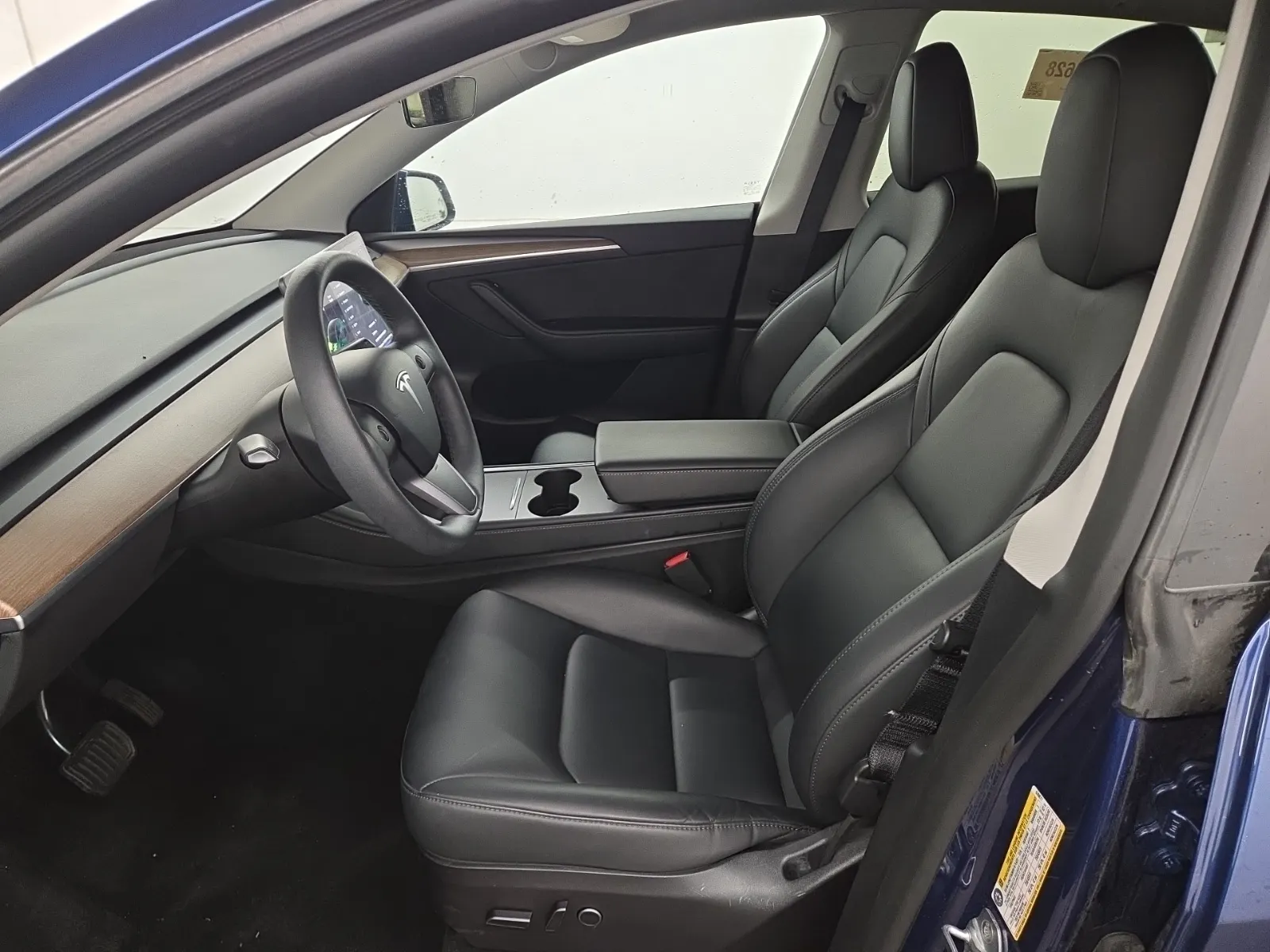 Front Interior Photo