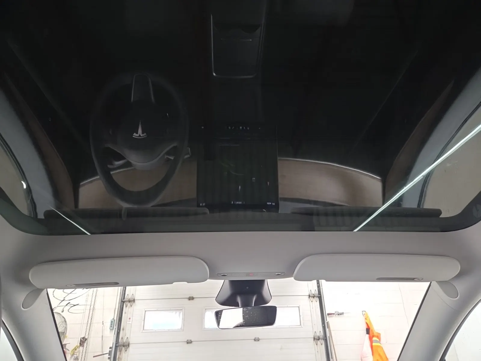 Interior Roof Photo