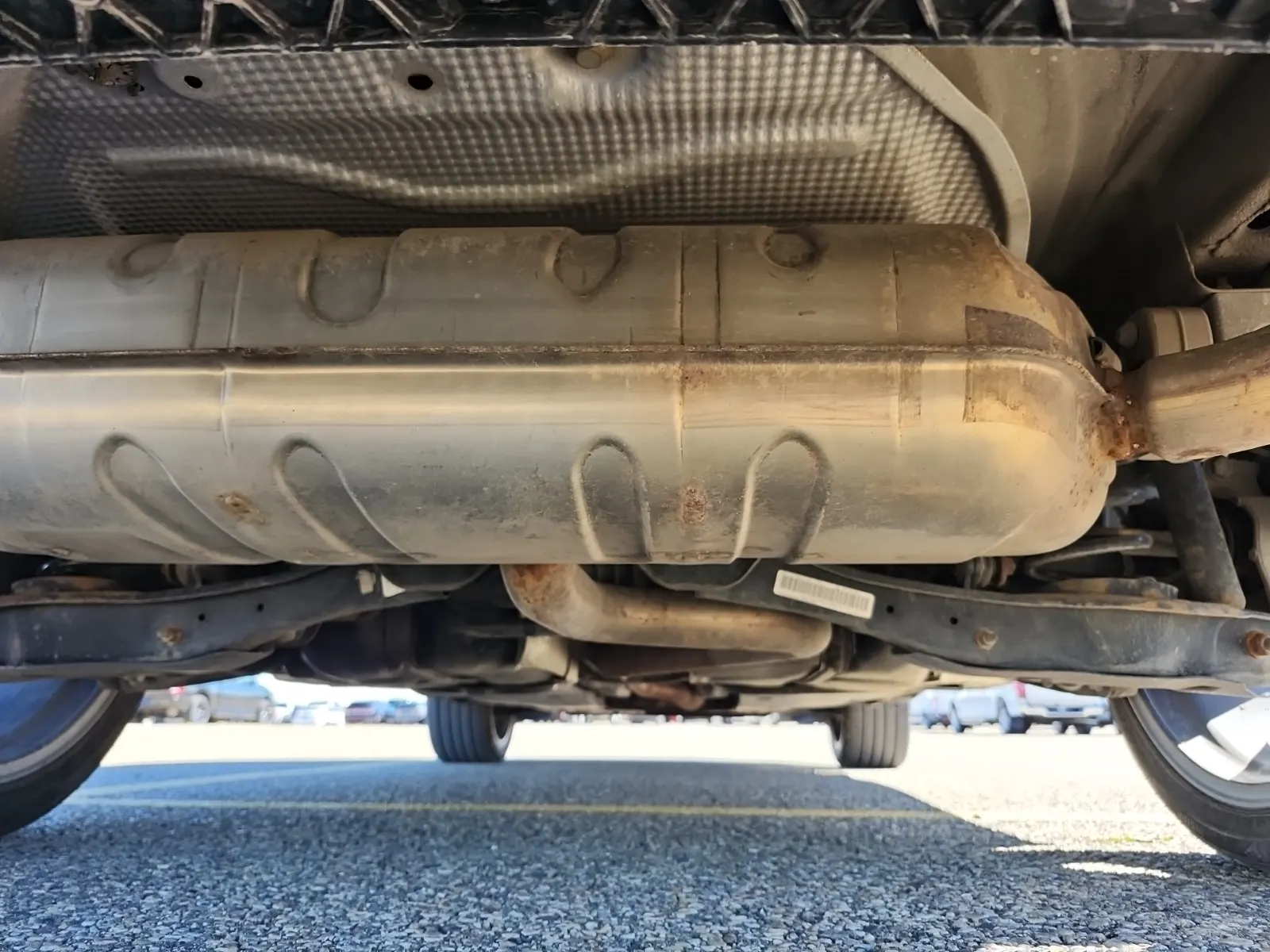 Undercarriage - Rear Photo