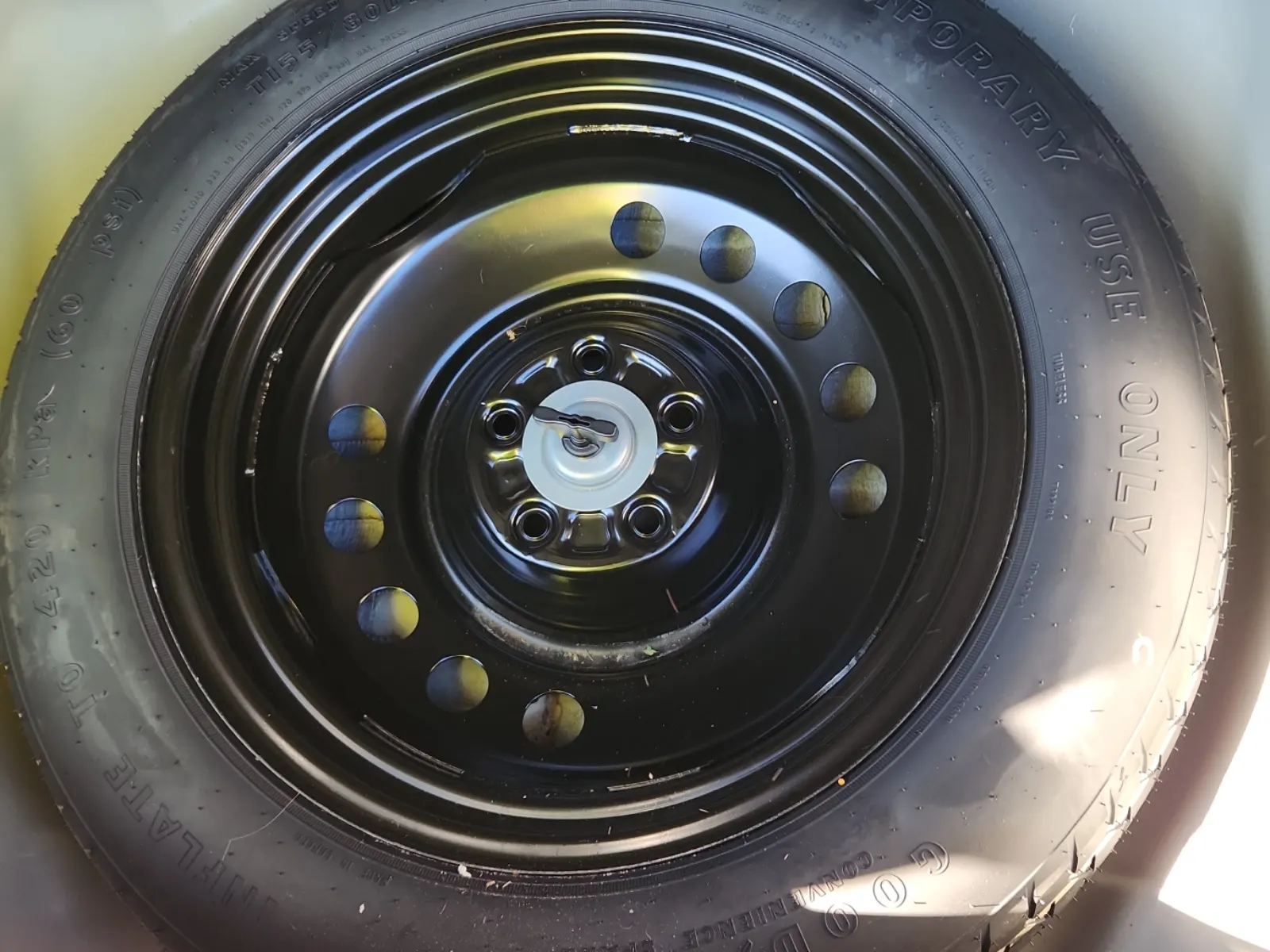 Spare Tire & Wheel Photo