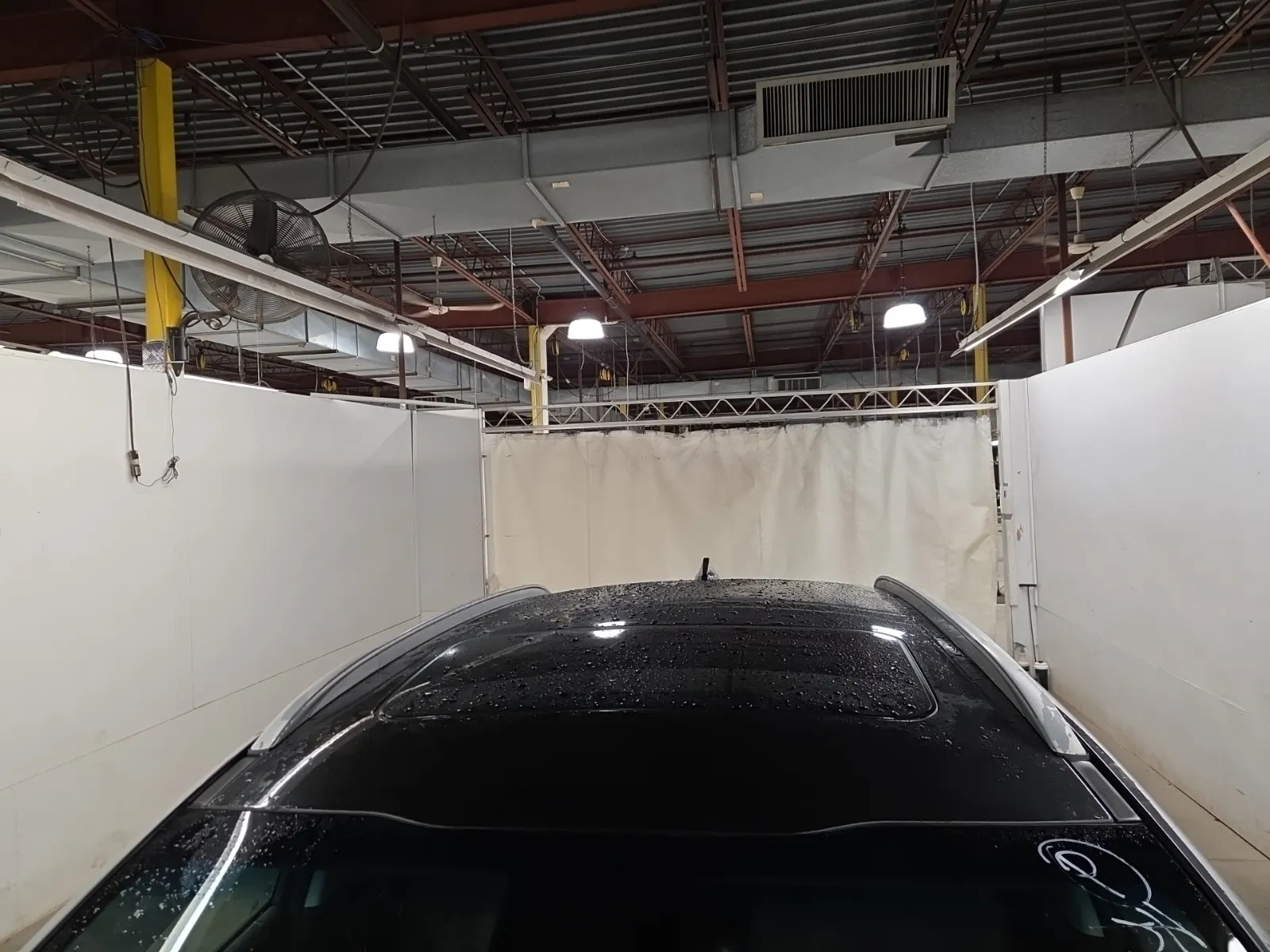 Exterior Roof Photo