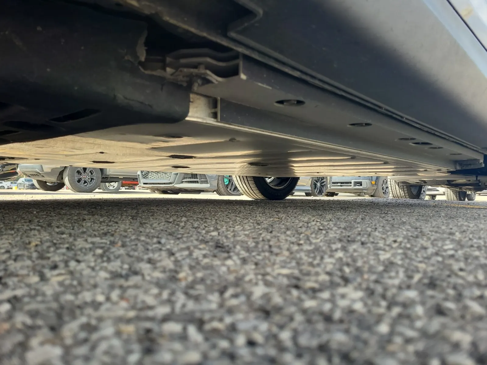 Undercarriage - Driver Photo