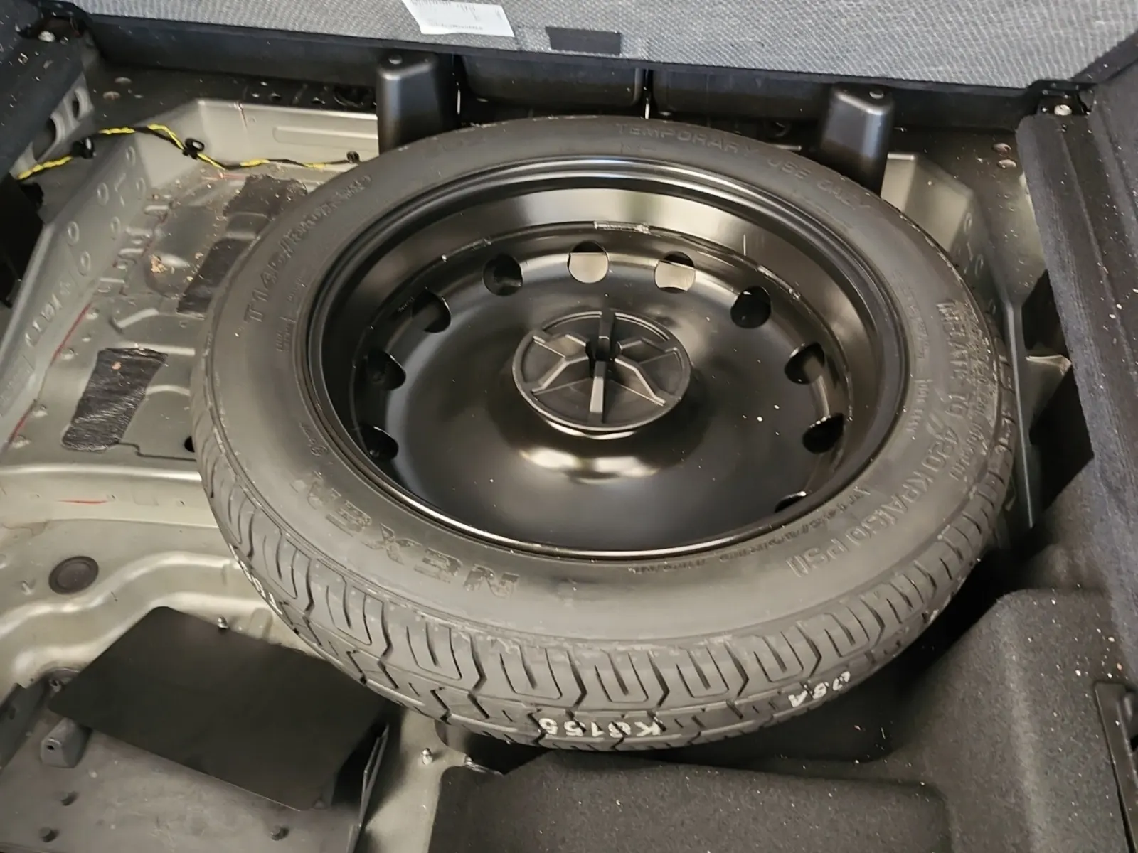 Spare Tire & Wheel Photo