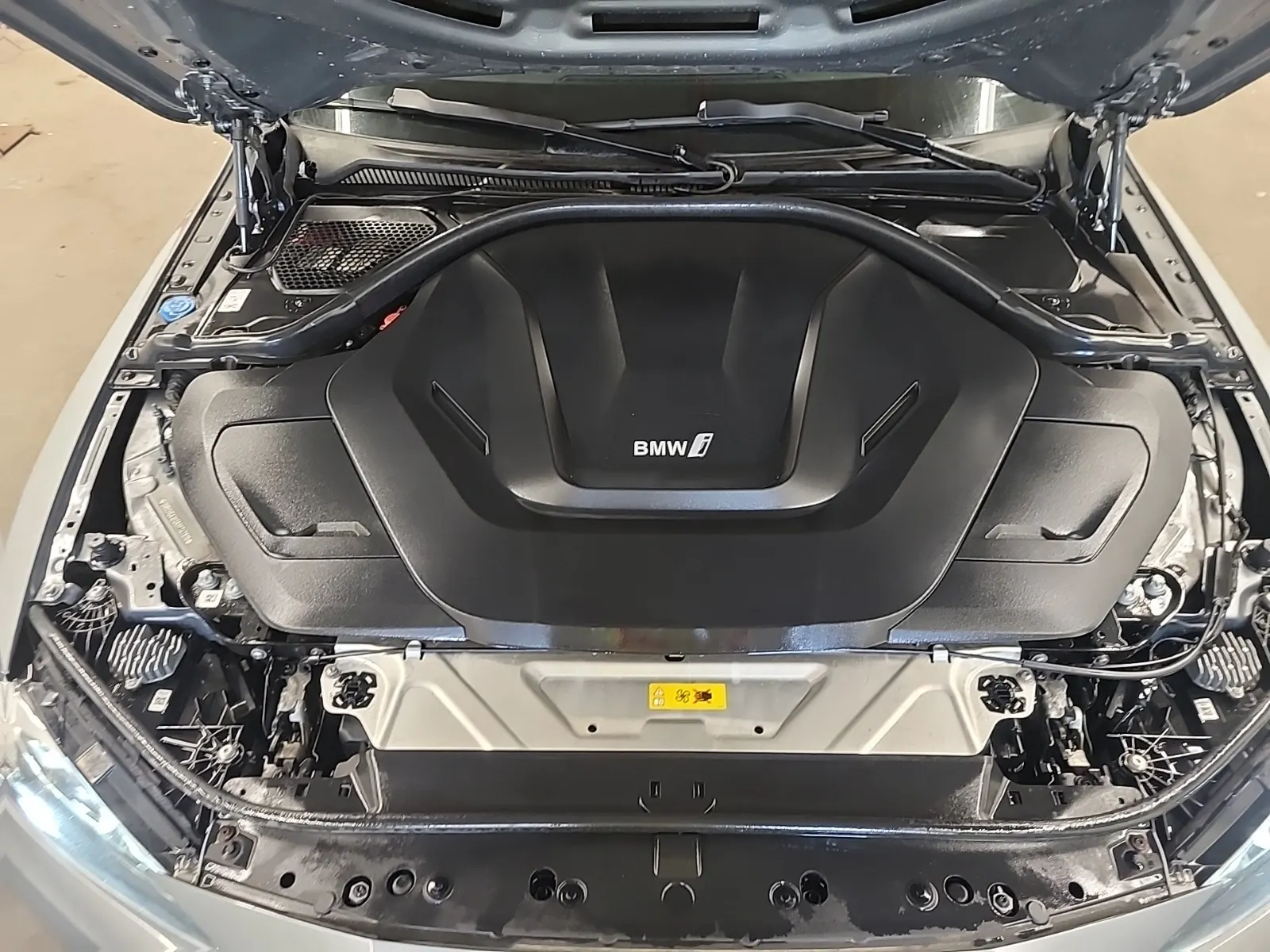 Engine Photo