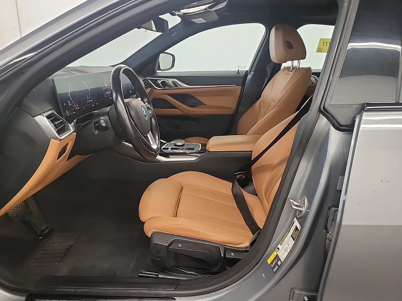 Front Interior Photo