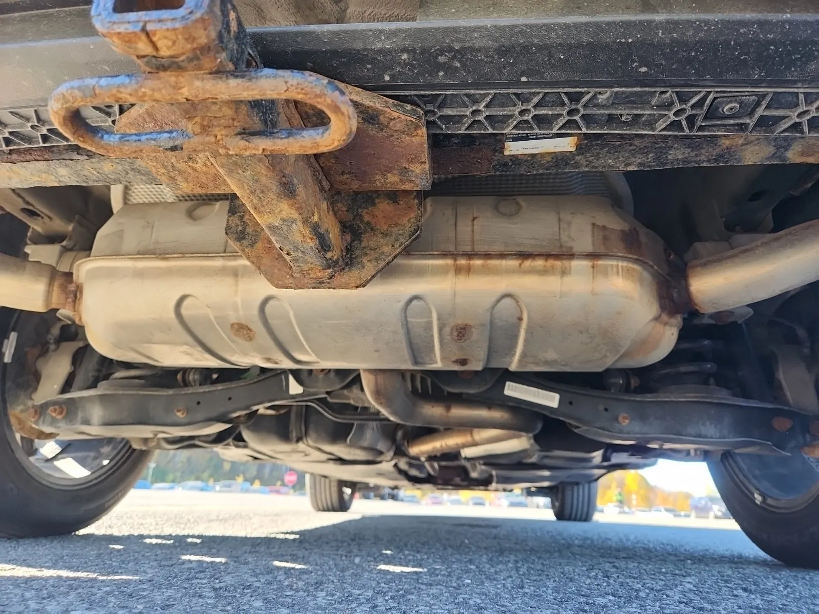 Undercarriage - Rear Photo