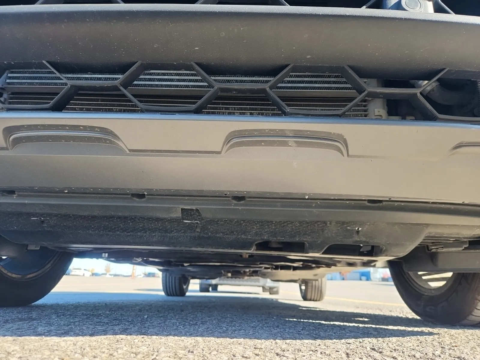 Undercarriage - Front Photo