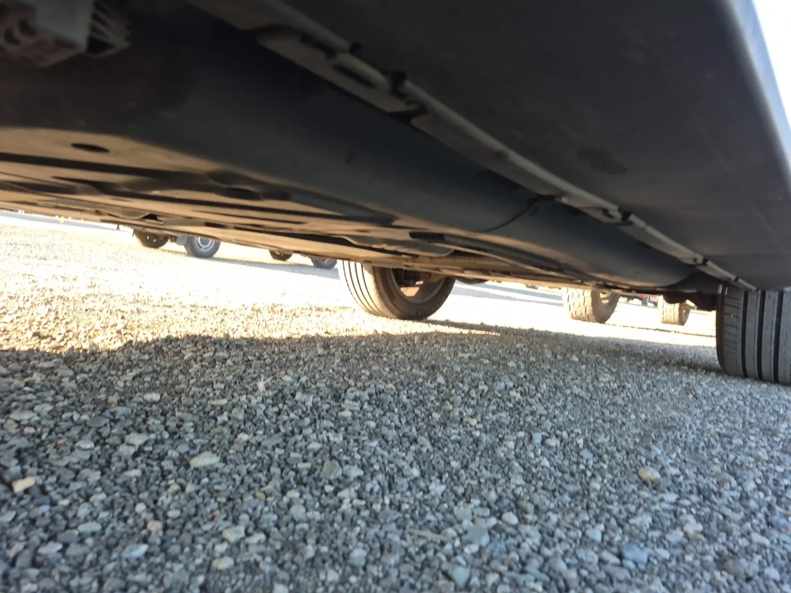 Undercarriage - Passenger Photo