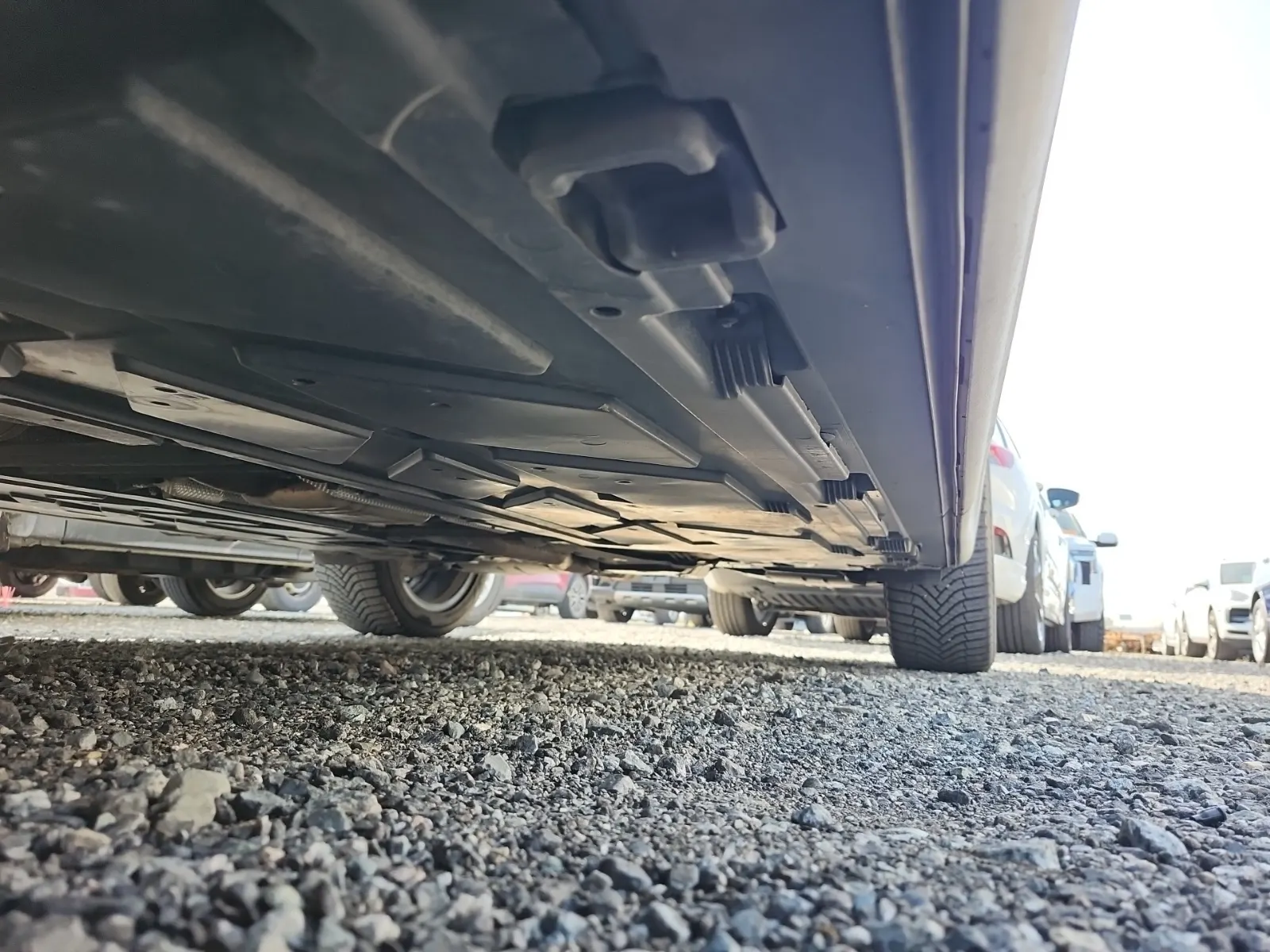 Undercarriage - Driver Photo