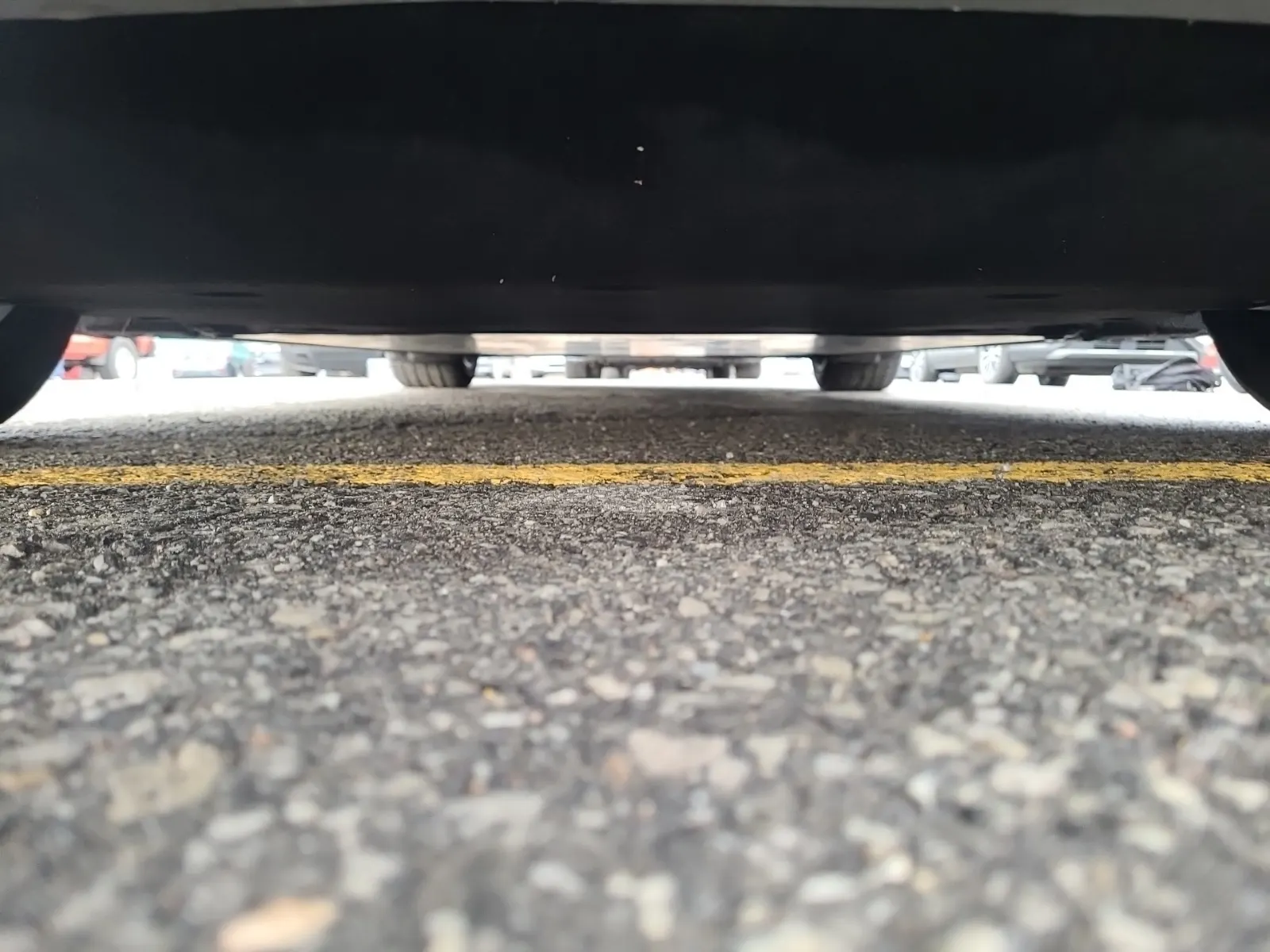 Undercarriage - Front Photo