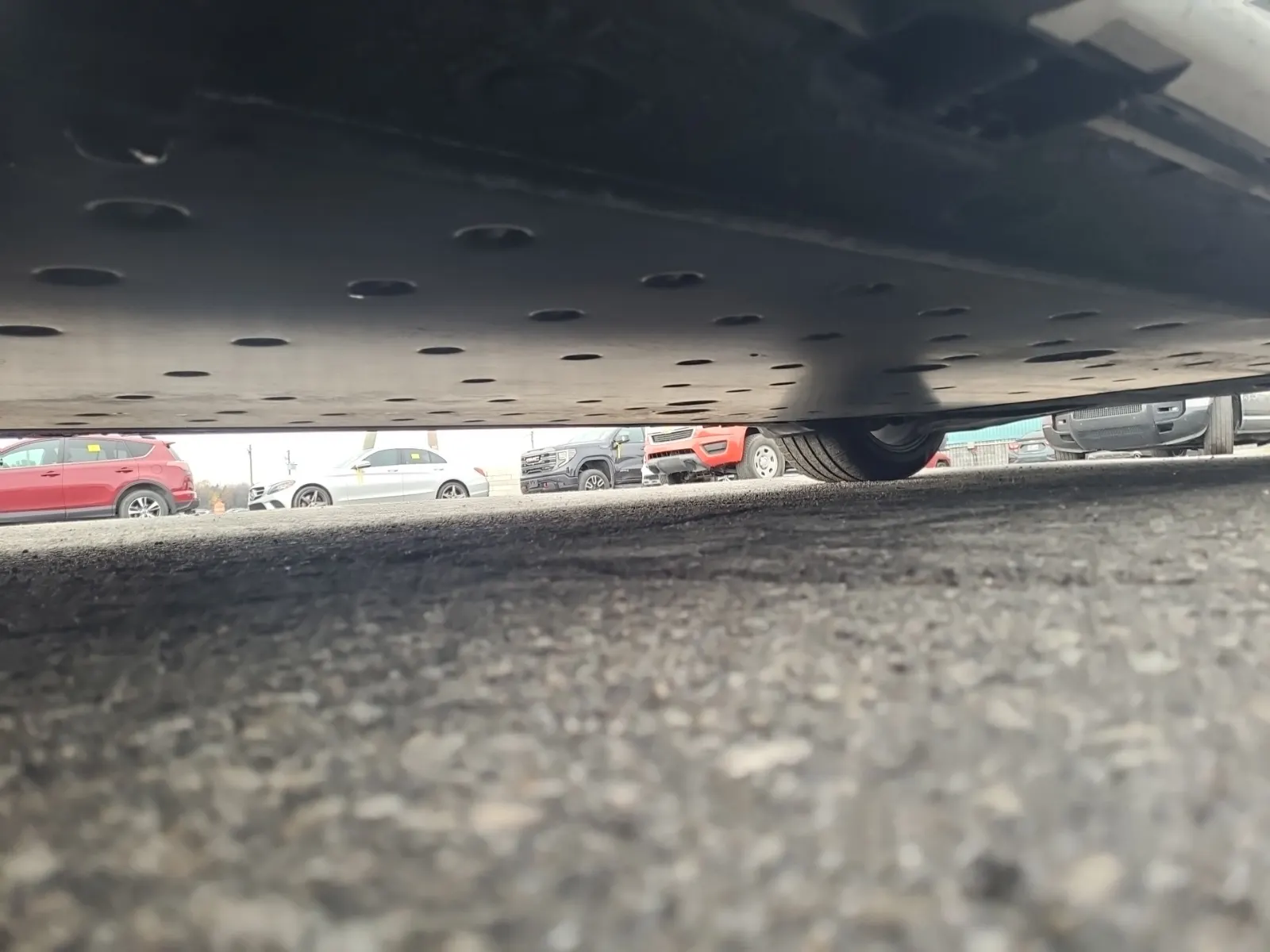 Undercarriage - Driver Photo
