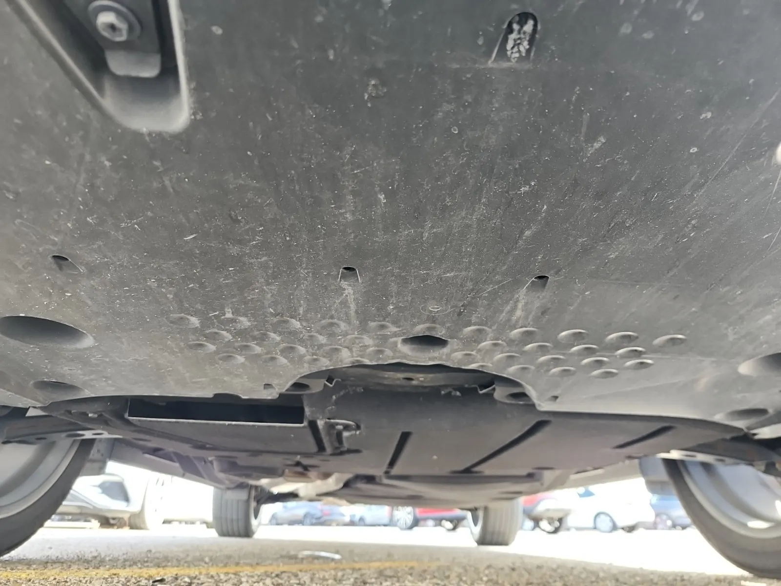 Undercarriage - Front Photo