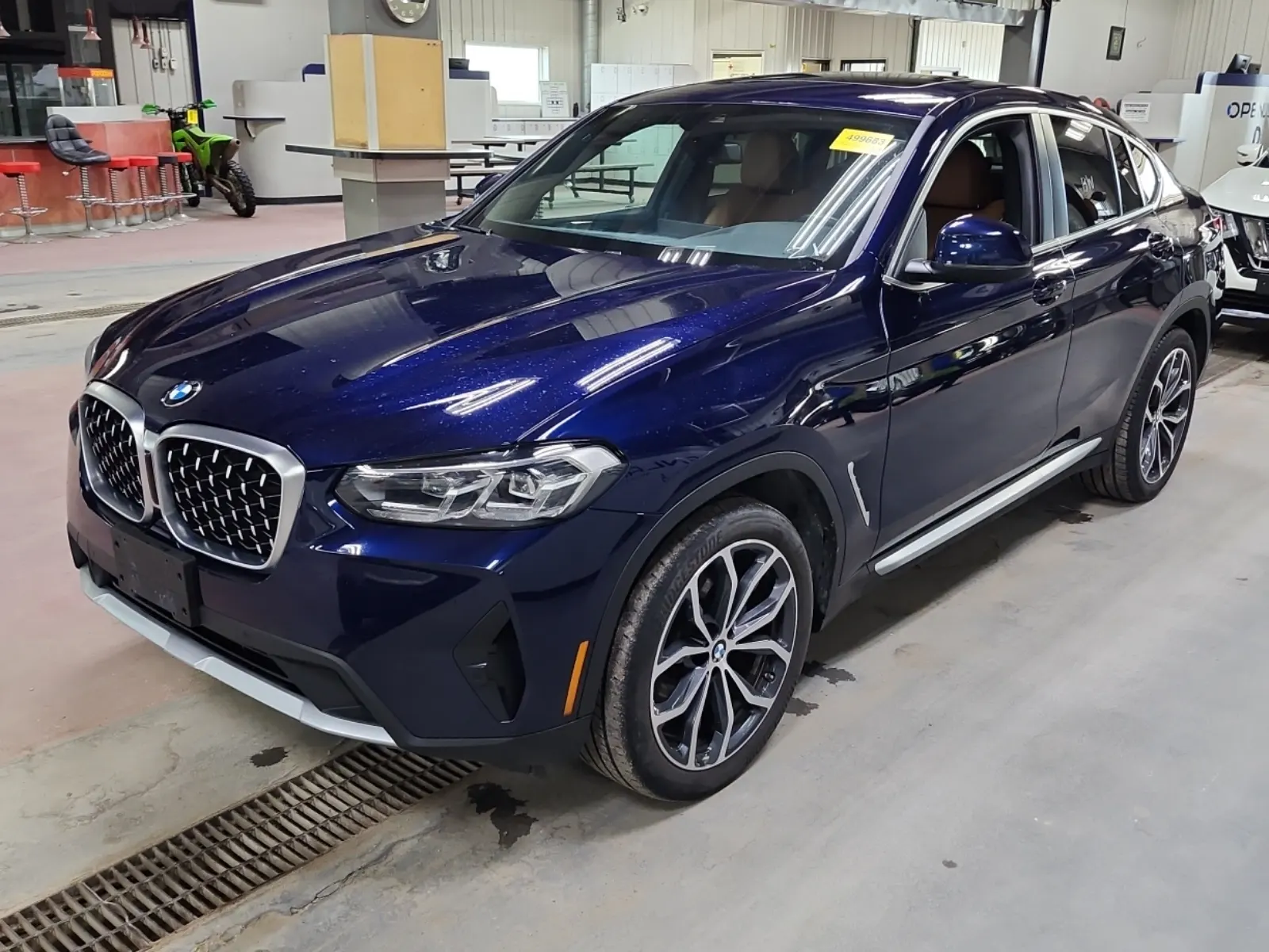 2022 BMW X4