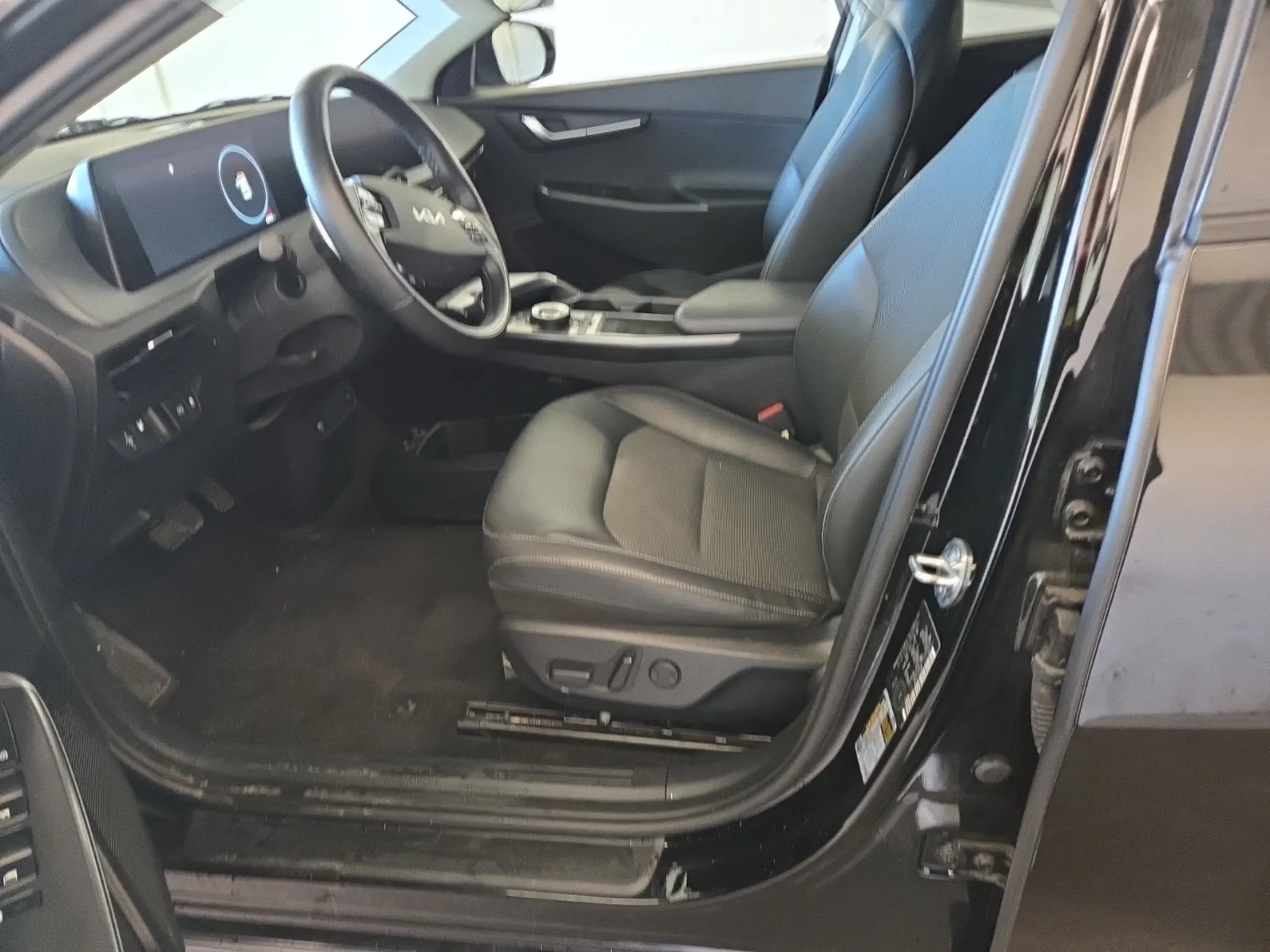 Front Interior Photo