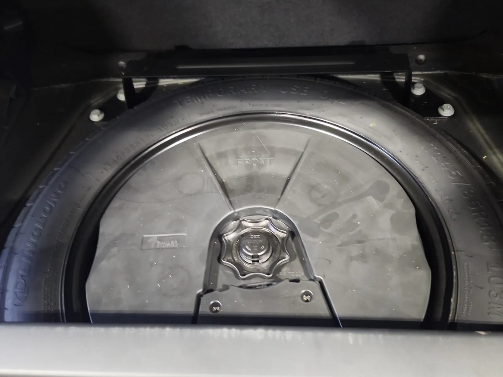 Spare Tire & Wheel Photo