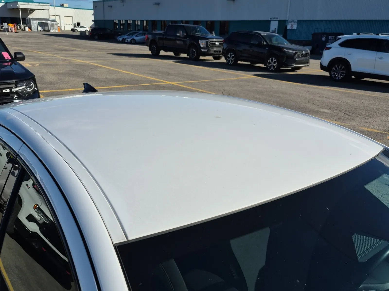 Exterior Roof Photo