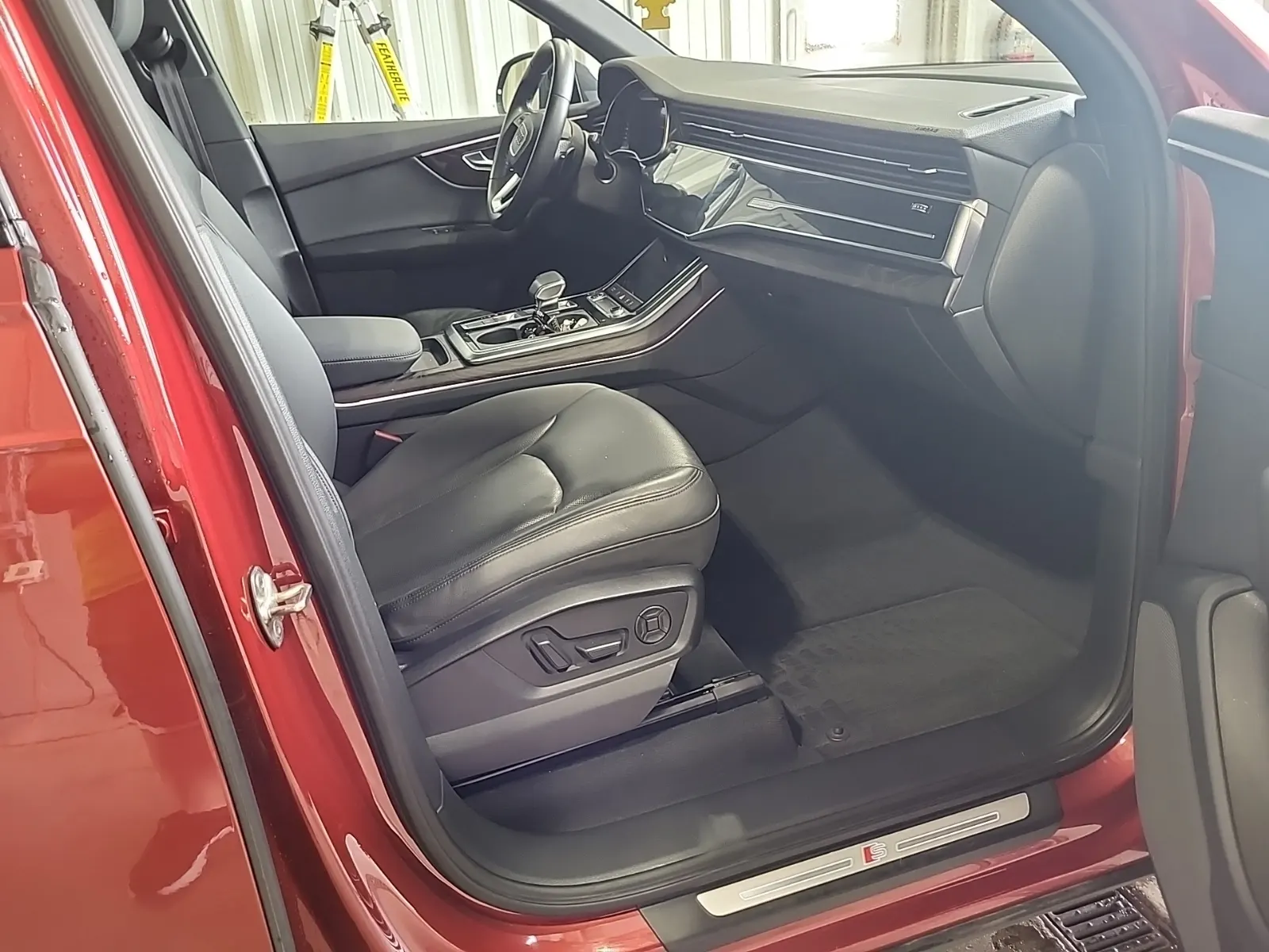 Right Side Interior Photo