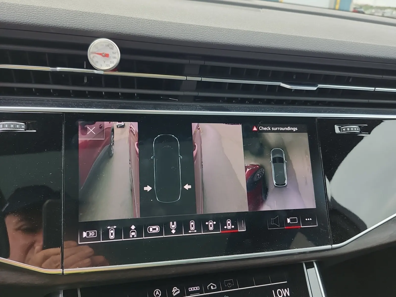 Extra Photo 7