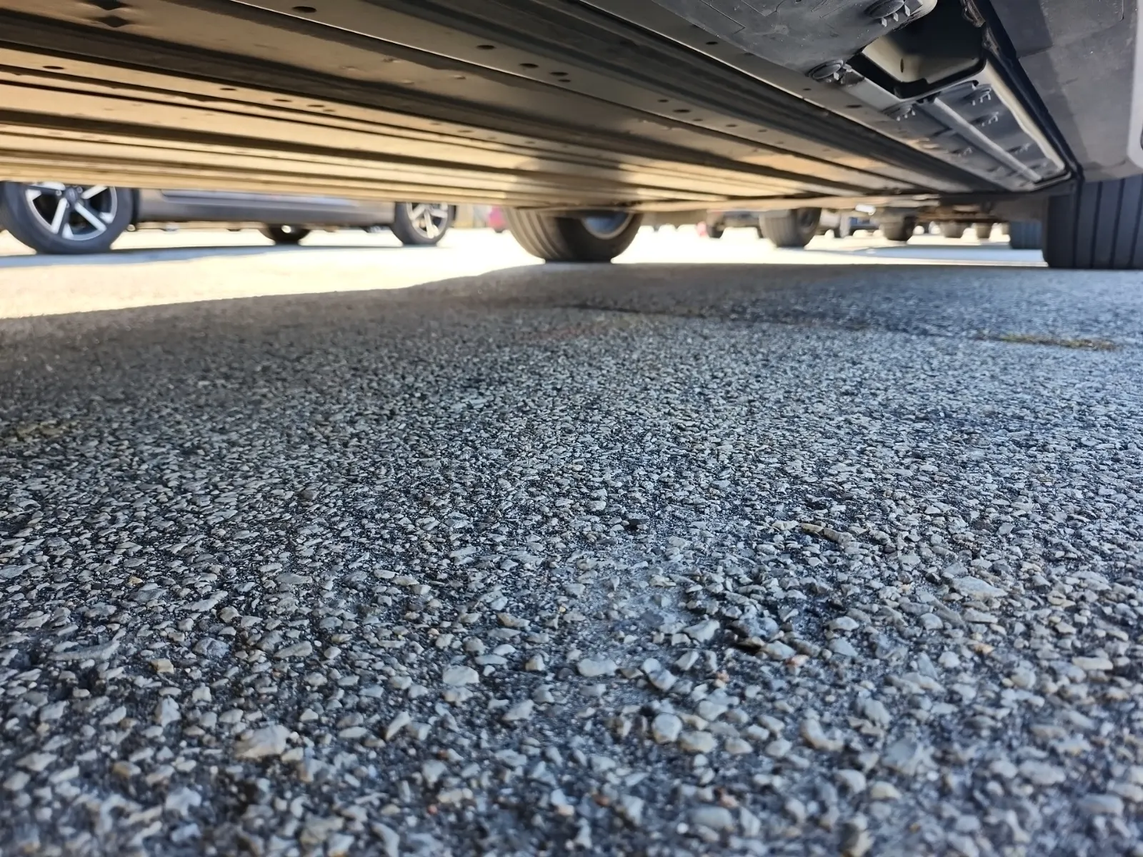 Undercarriage - Passenger Photo