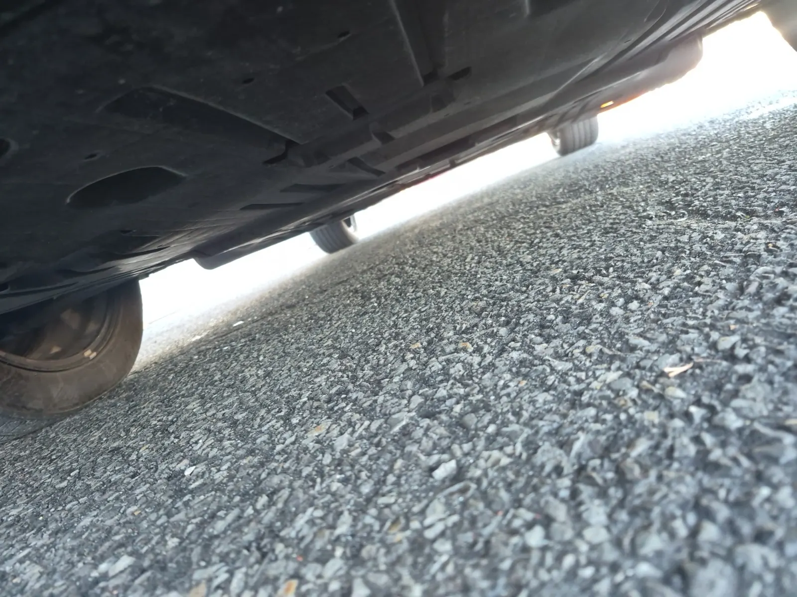 Undercarriage - Front Photo