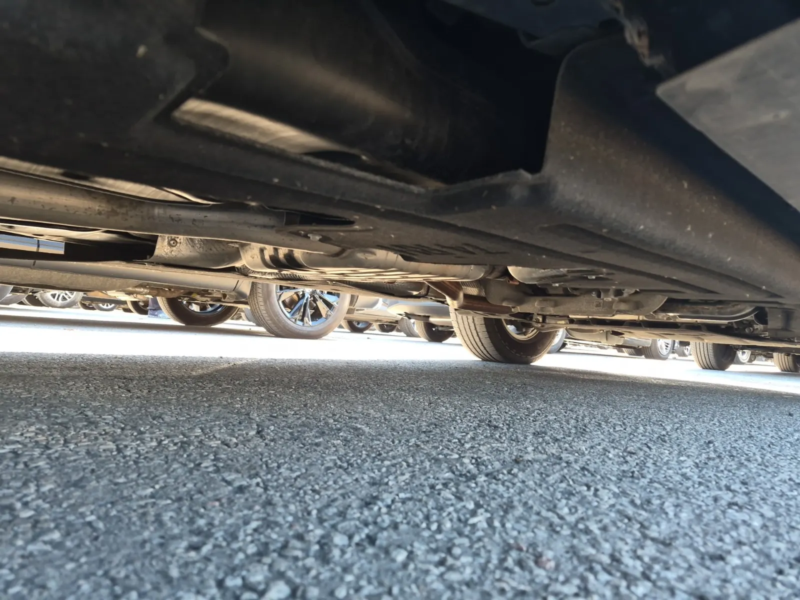 Undercarriage - Passenger Photo