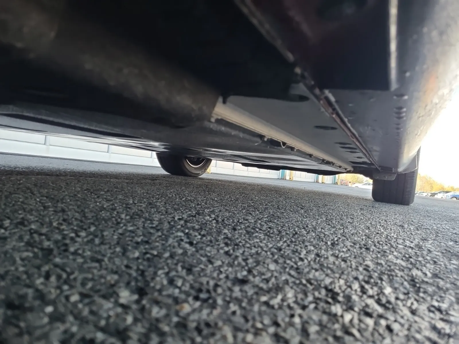 Undercarriage - Driver Photo