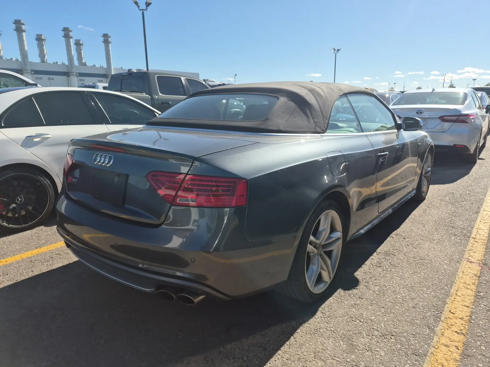 Passenger Rear 3/4 Photo