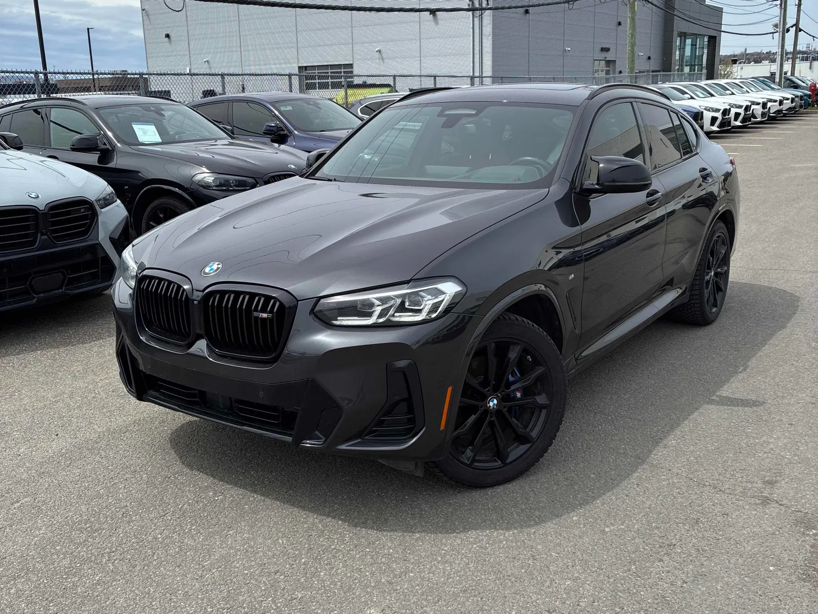 2023 BMW X4
