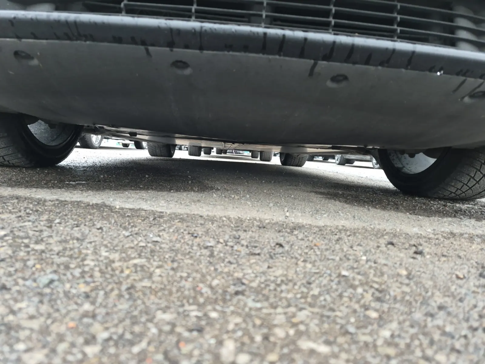 Undercarriage - Front Photo
