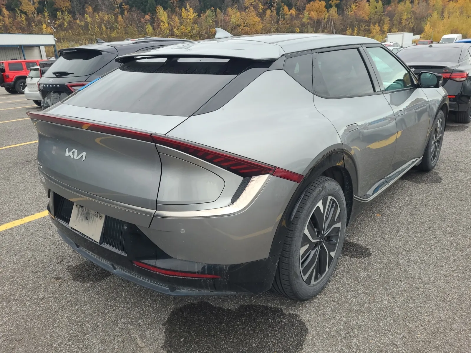 Passenger Rear 3/4 Photo