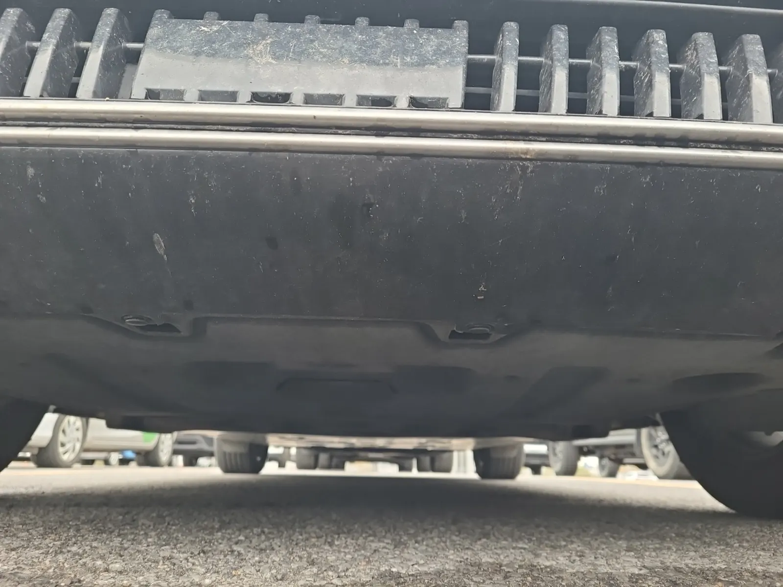 Undercarriage - Front Photo