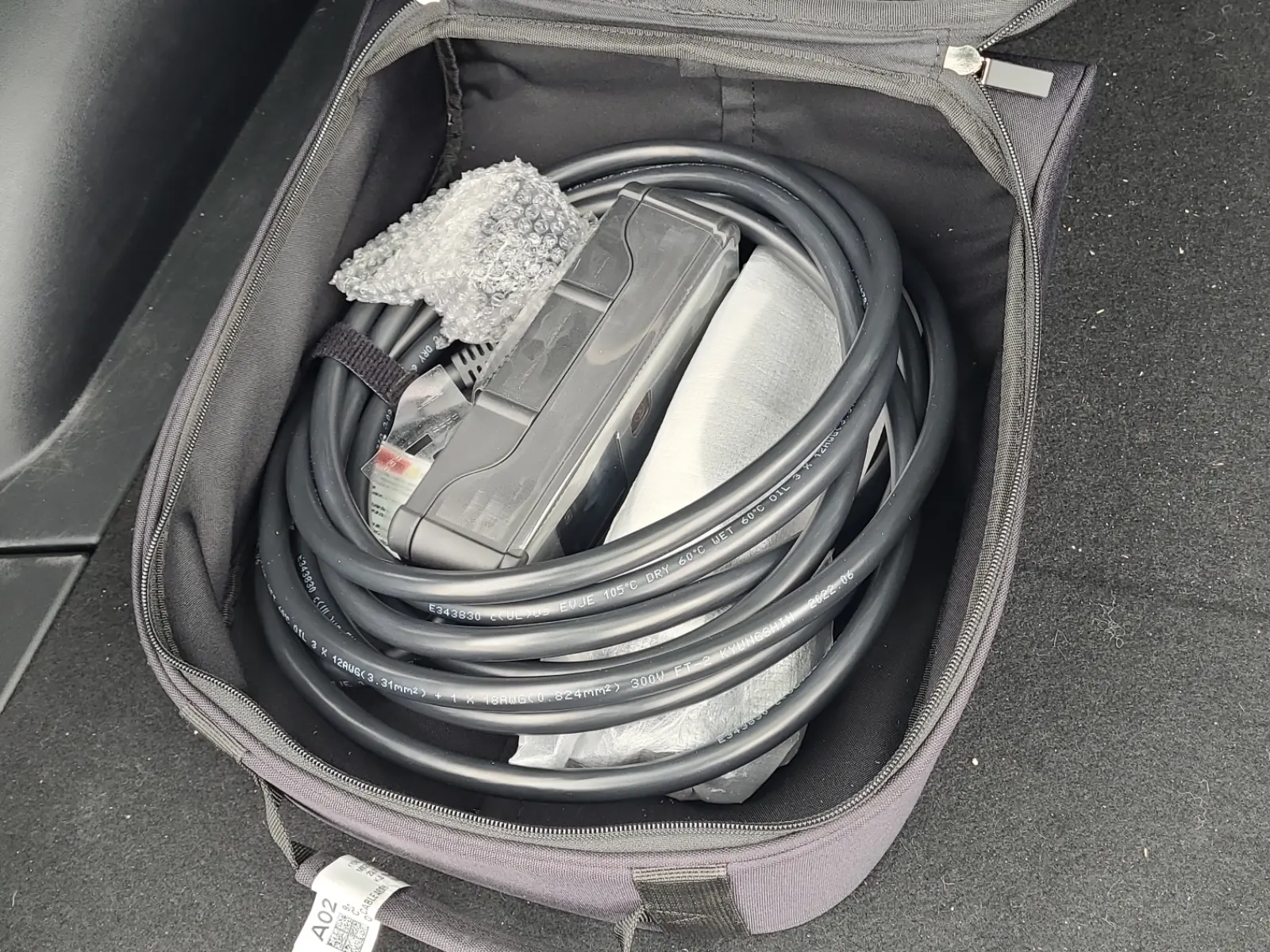 Charging Cable Photo