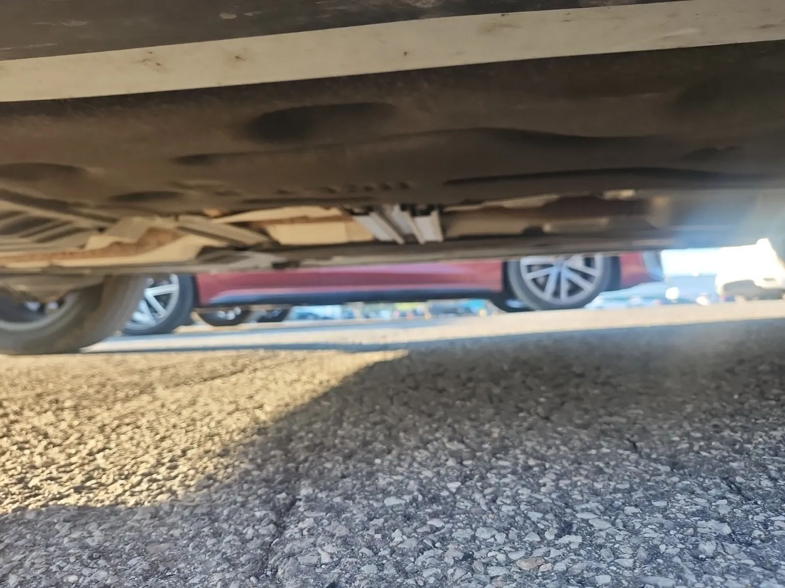 Undercarriage - Passenger Photo
