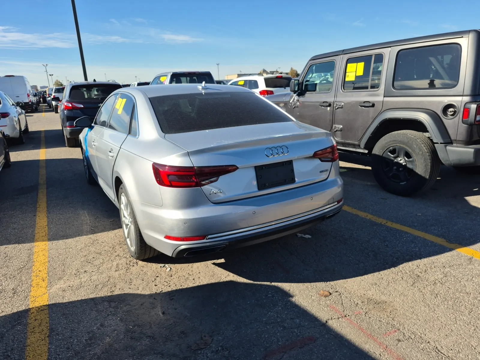 Driver Rear 3/4 Photo