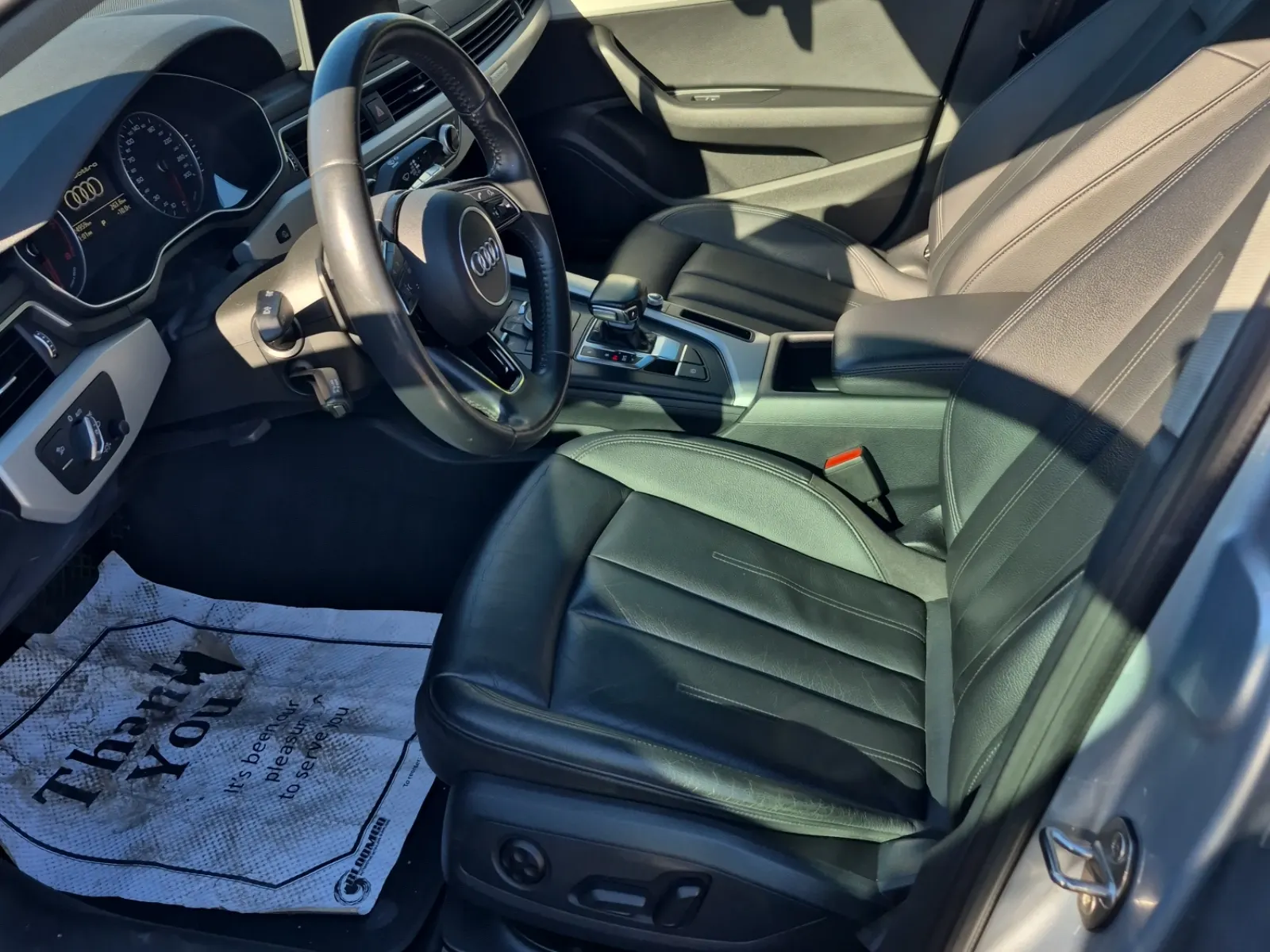 Front Interior Photo
