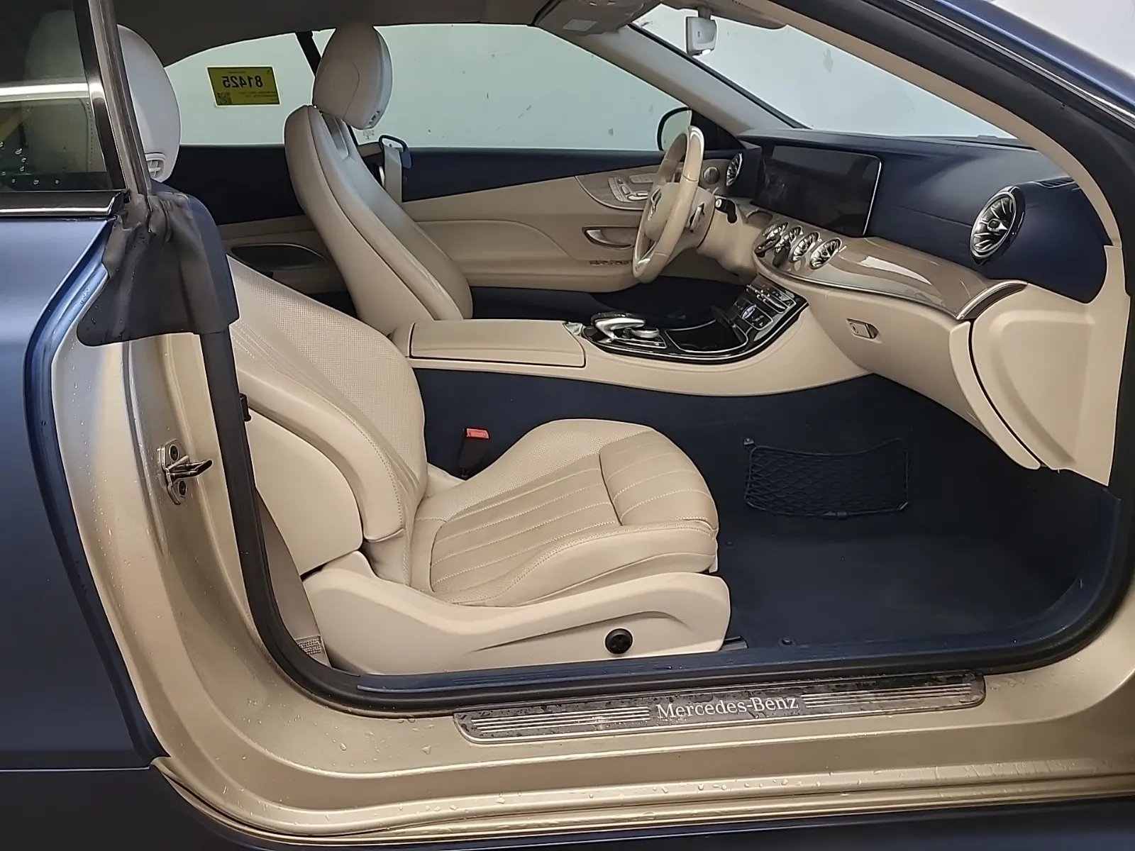 Right Side Interior Photo