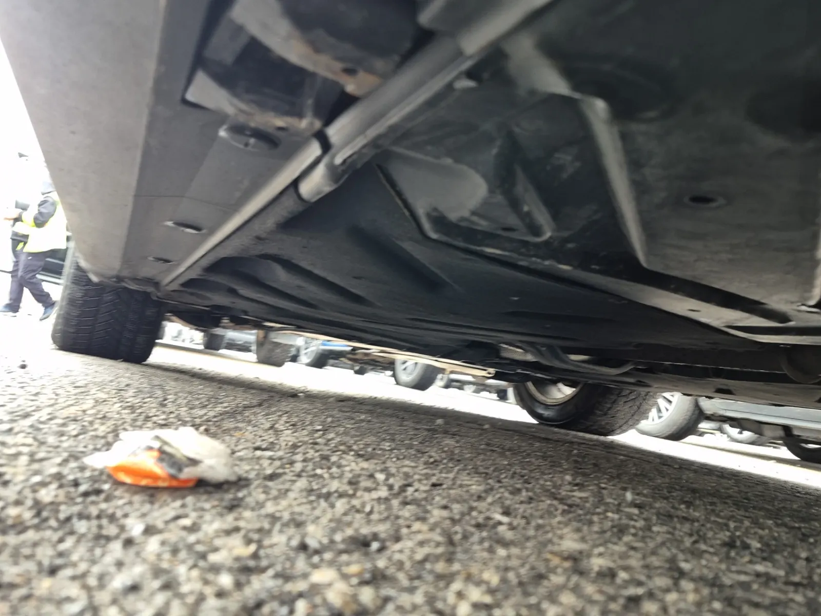 Undercarriage - Driver Photo