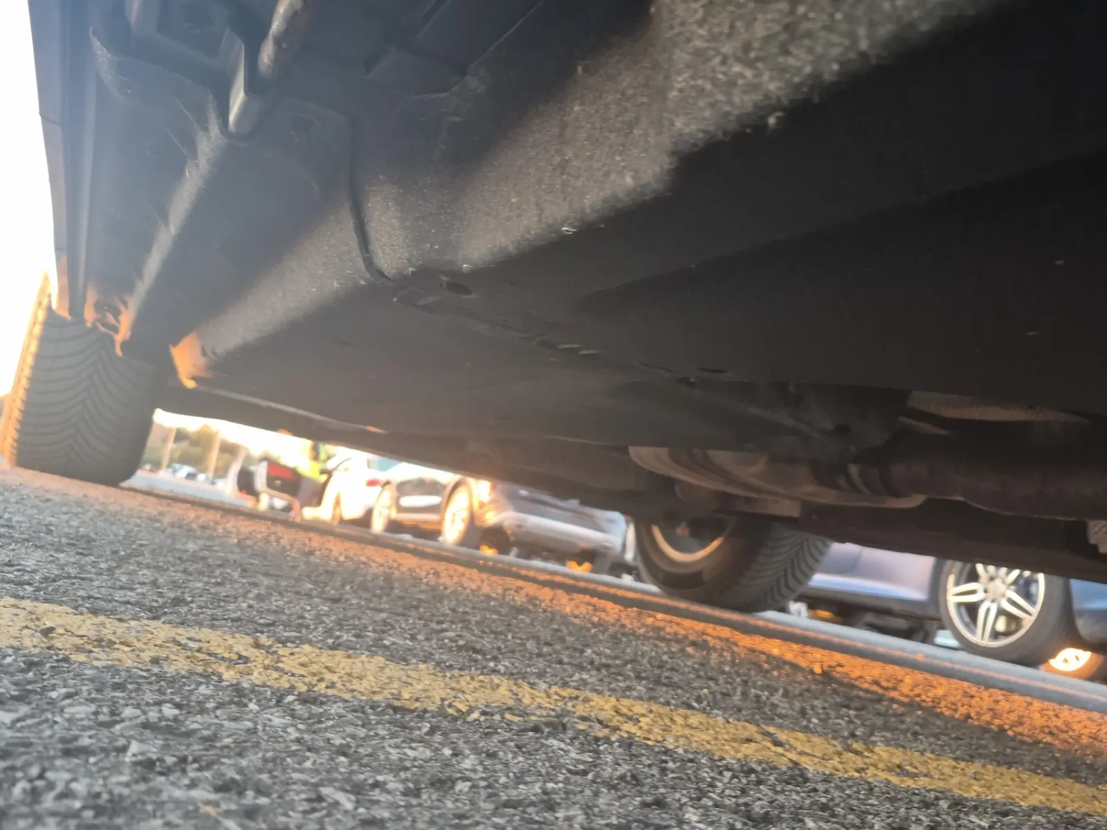 Undercarriage - Driver Photo
