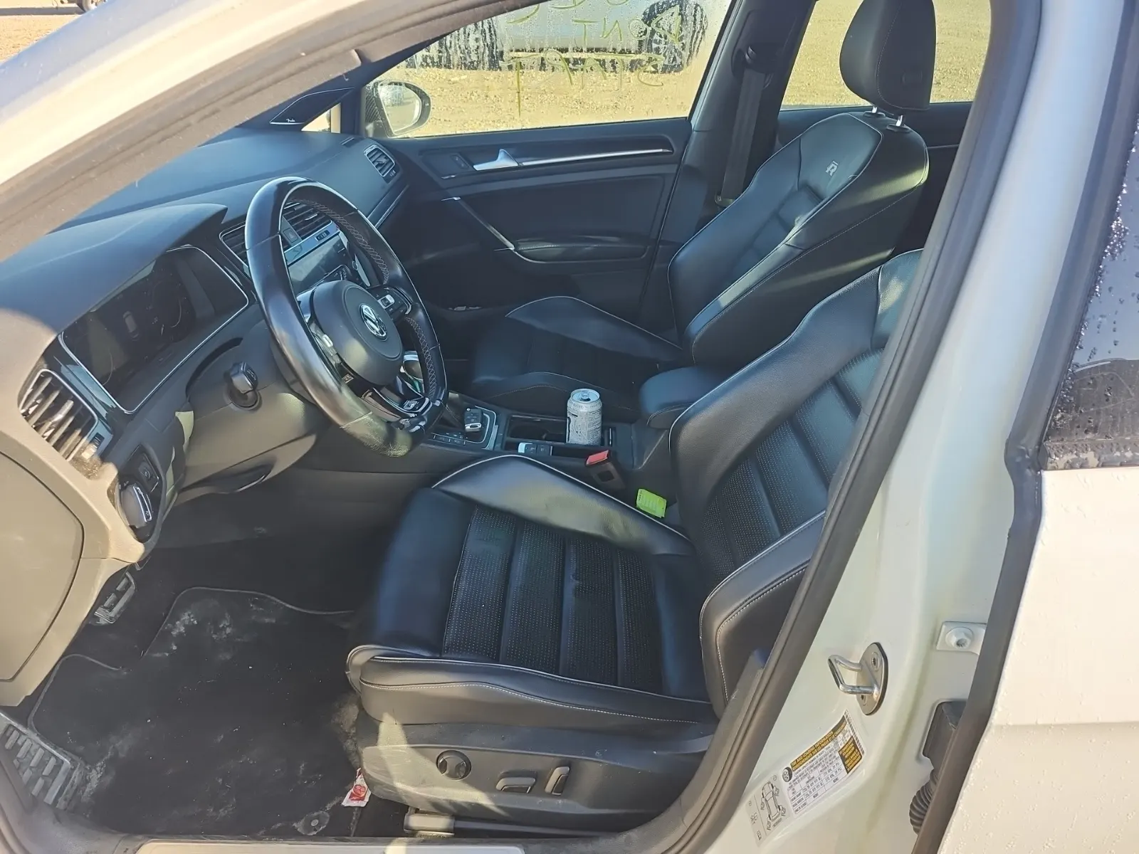 Front Interior Photo