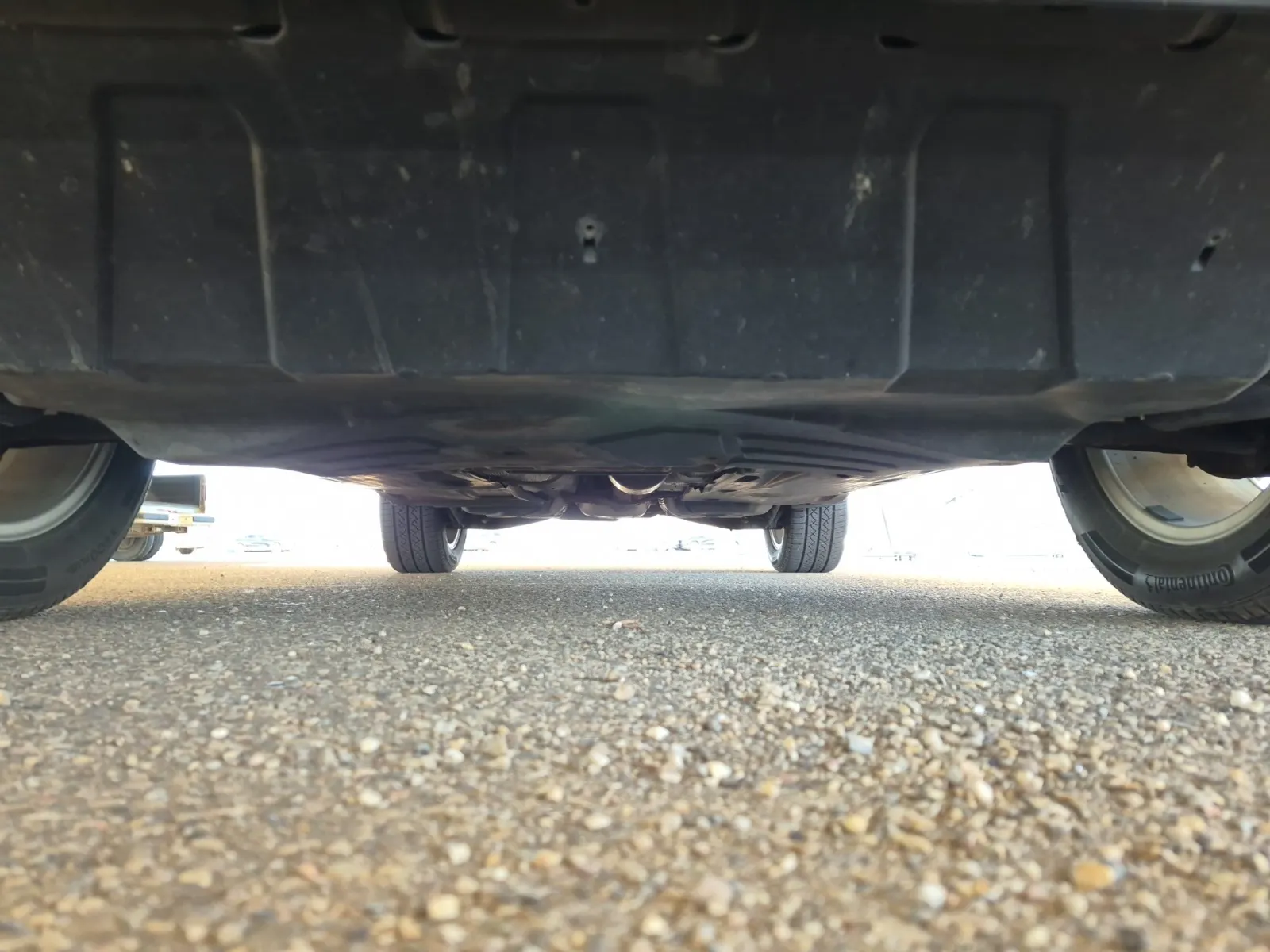 Undercarriage - Front Photo