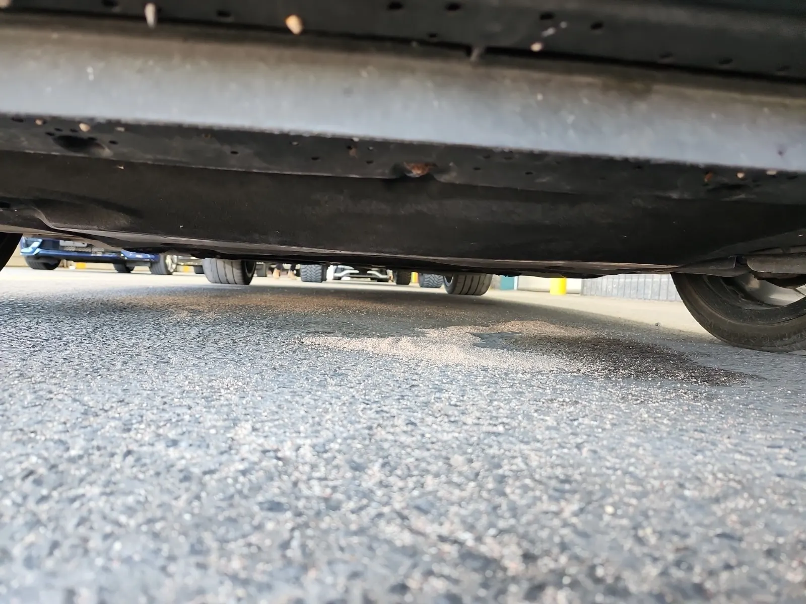 Undercarriage - Front Photo
