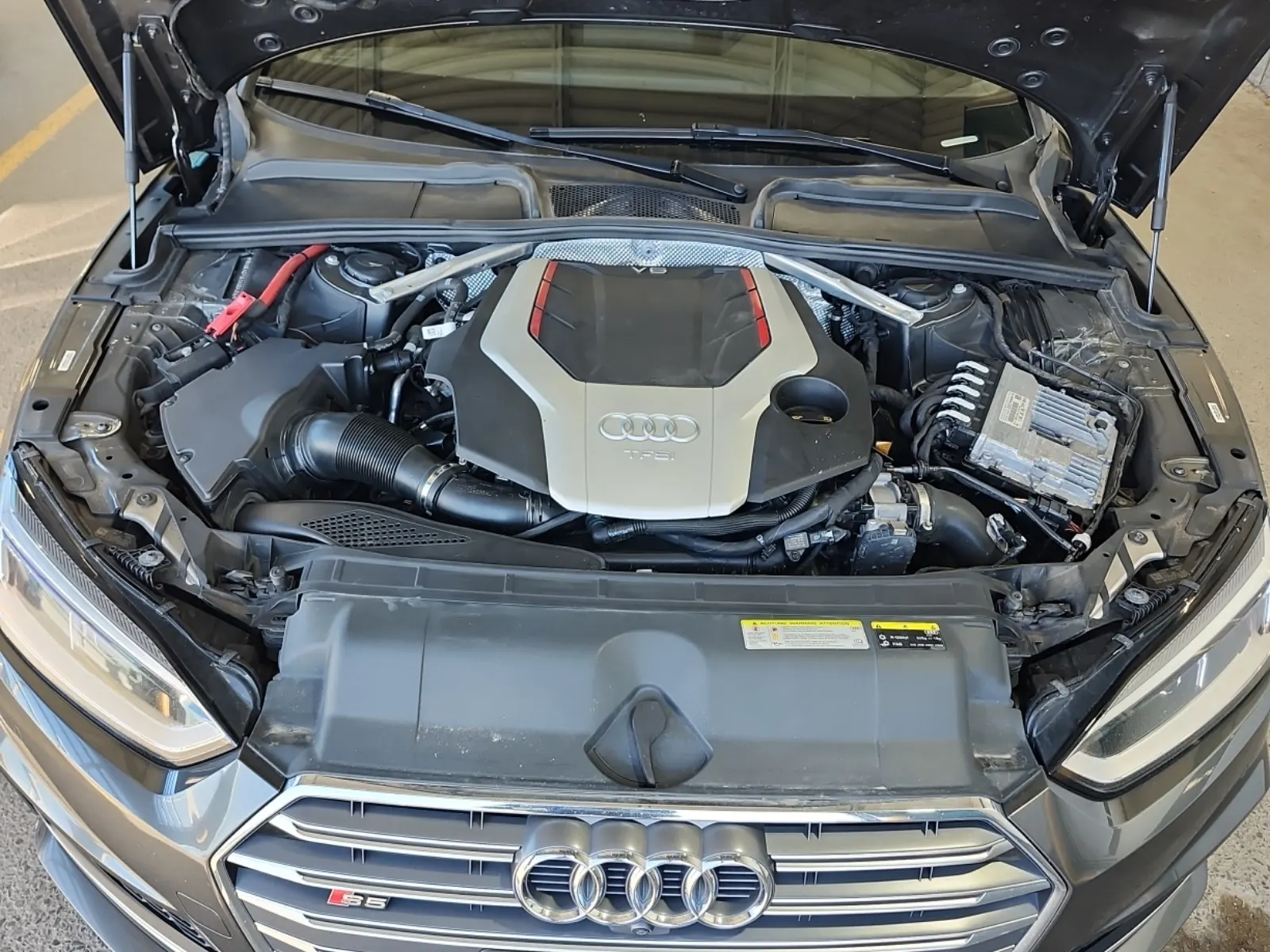 Engine Photo