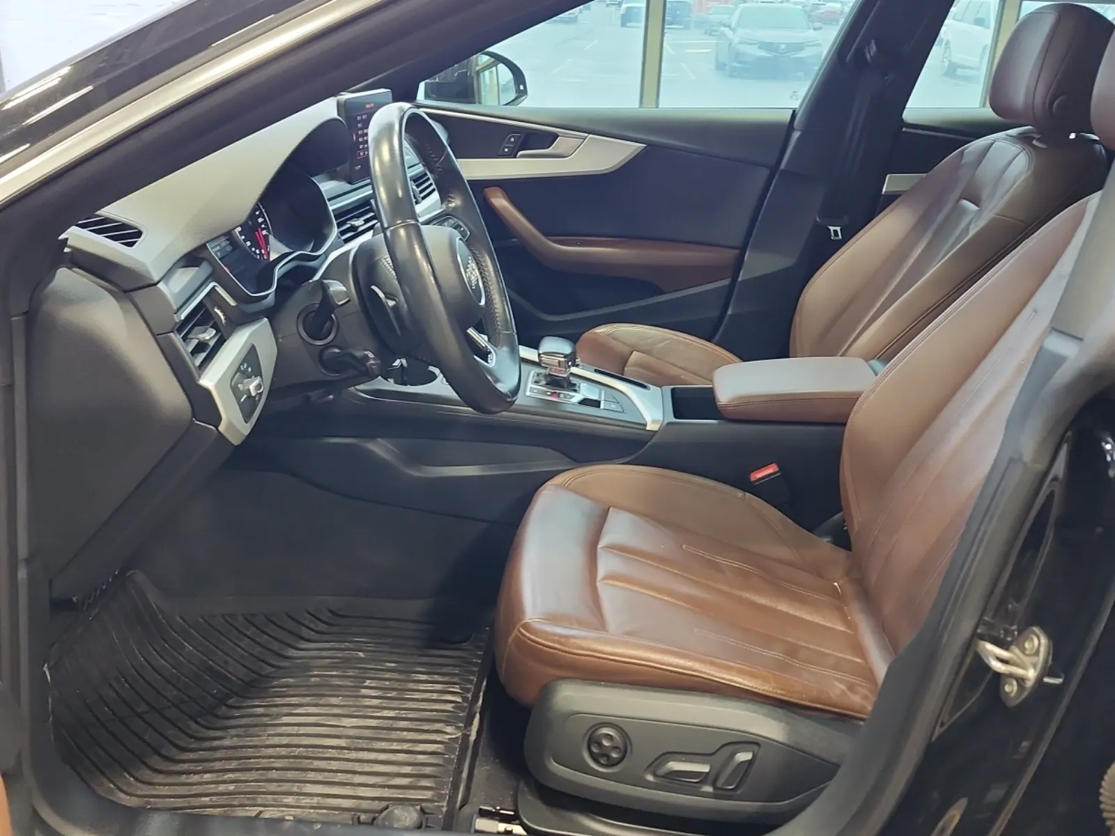 Front Interior Photo