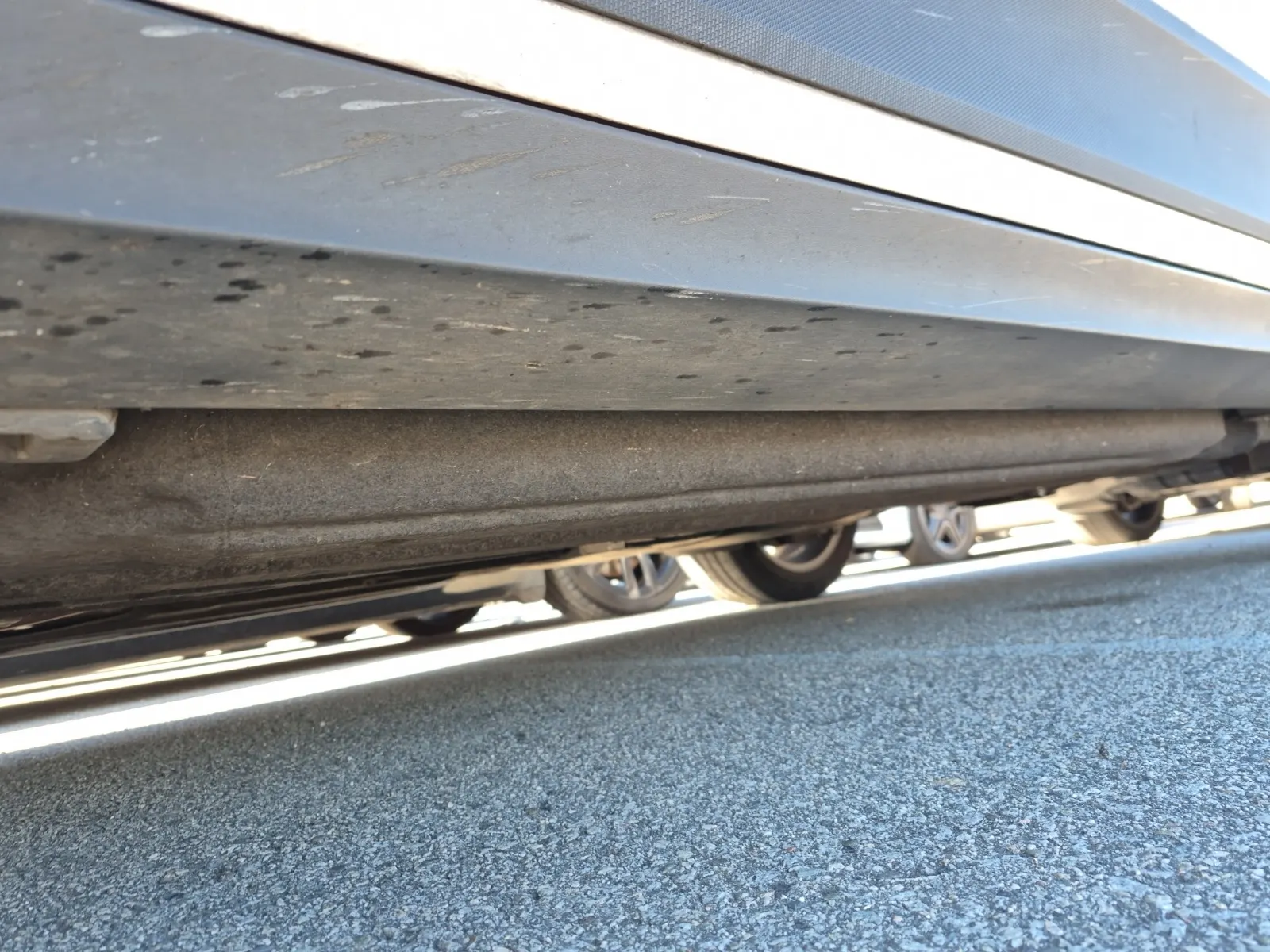 Undercarriage - Driver Photo