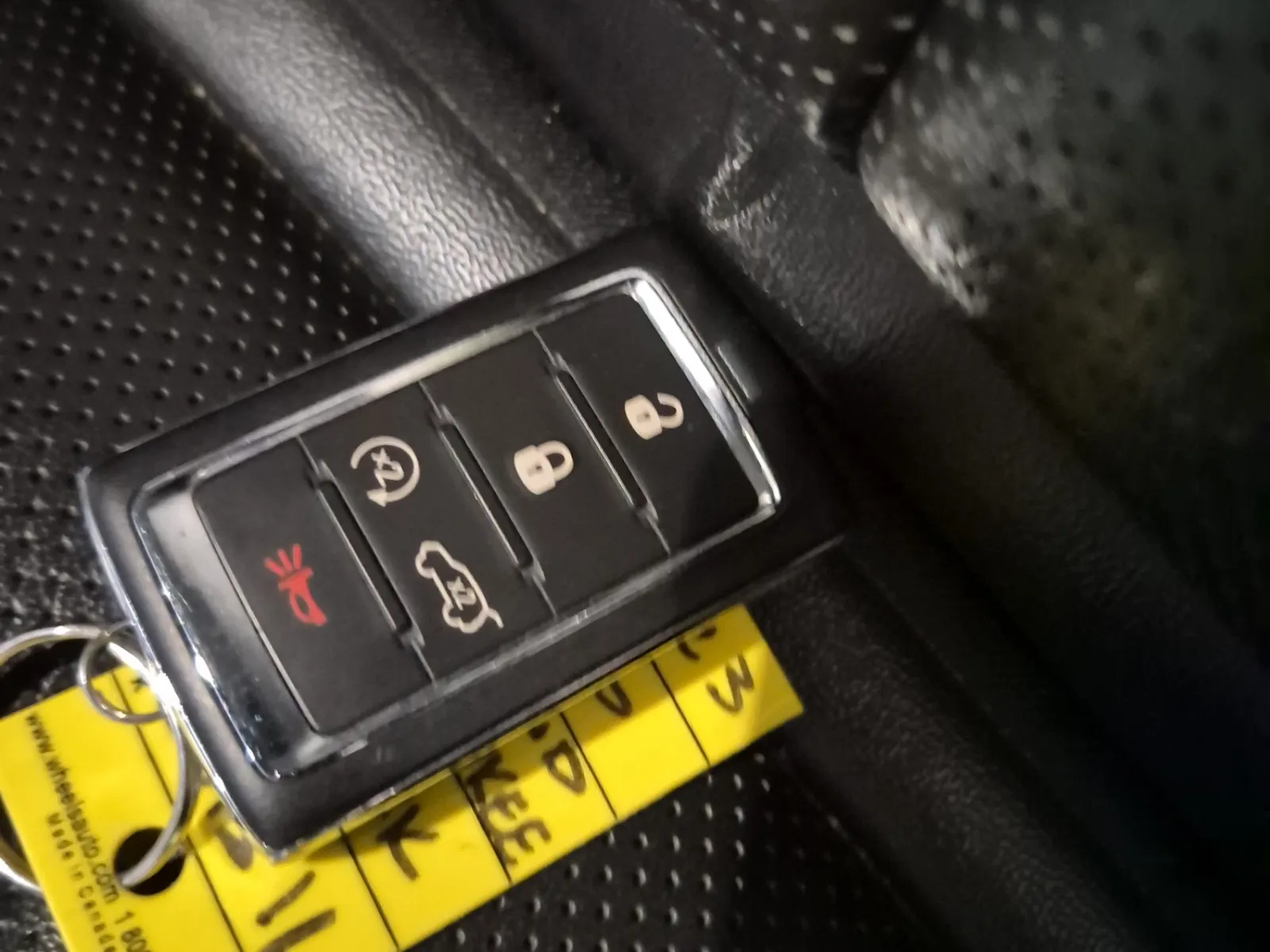 Keys/Fobs/Manual Photo