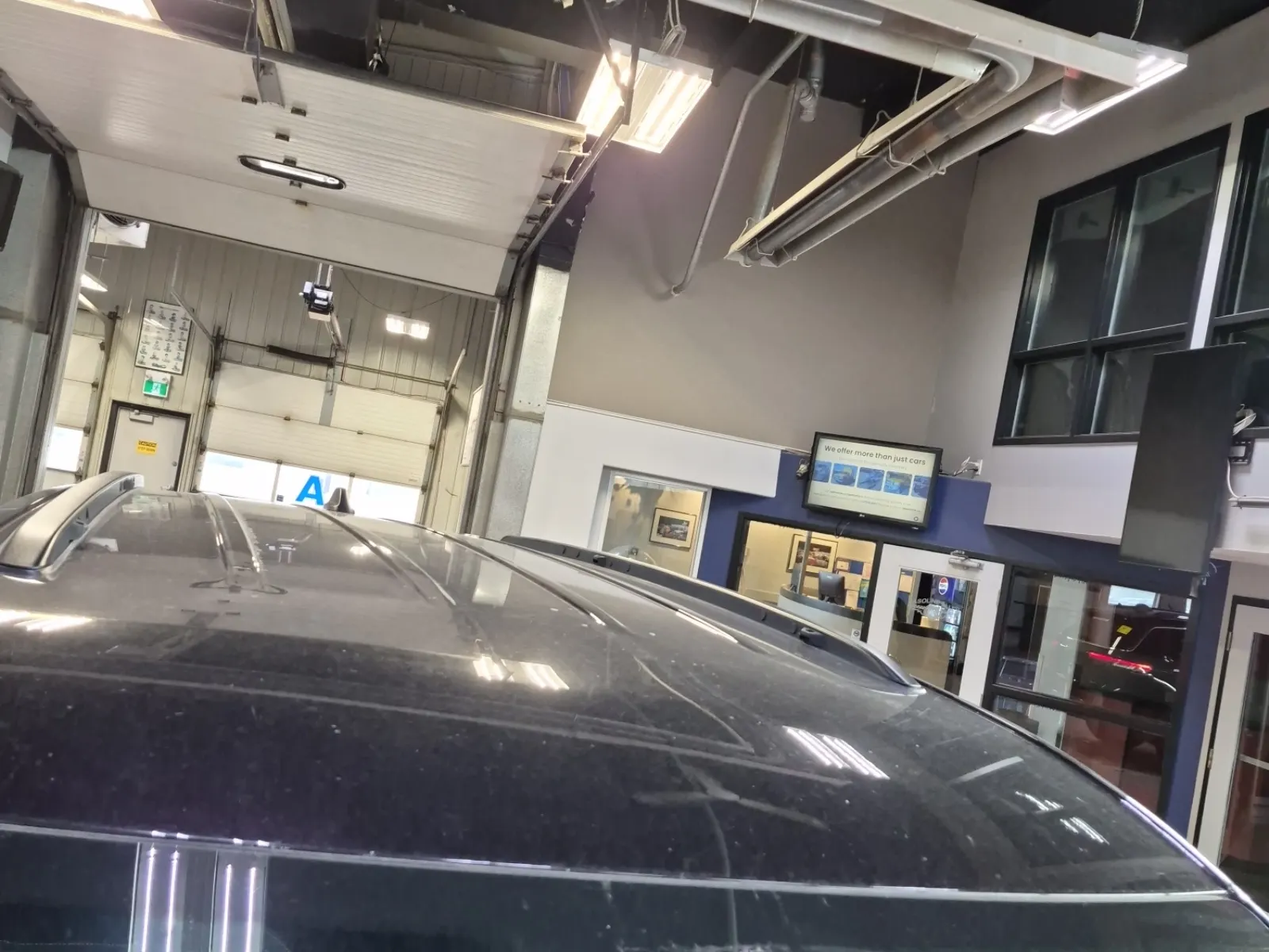 Exterior Roof Photo