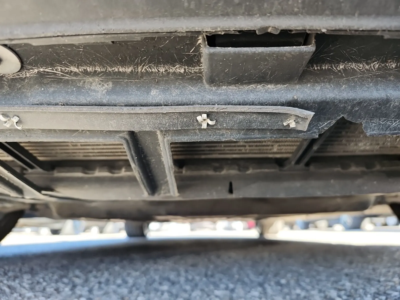 Undercarriage - Front Photo