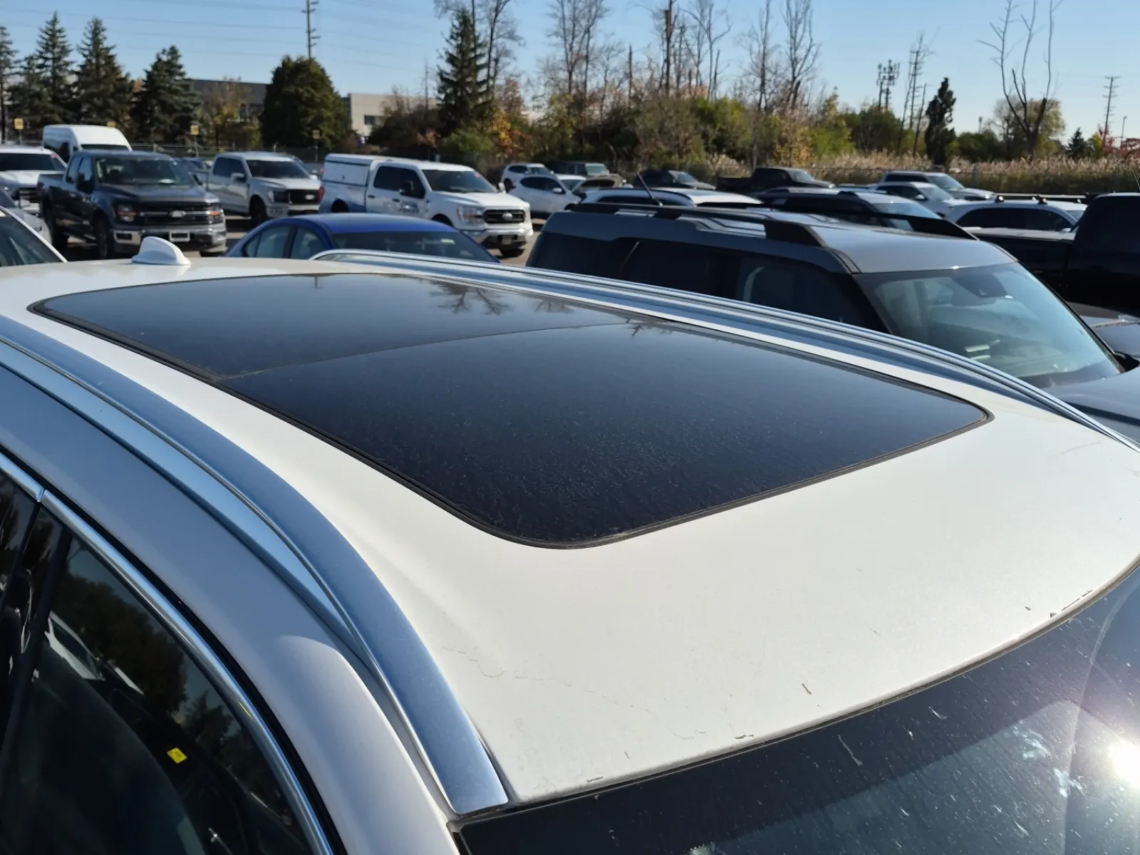 Exterior Roof Photo