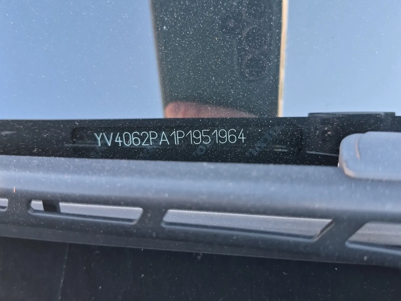 Dash VIN Plate Photo