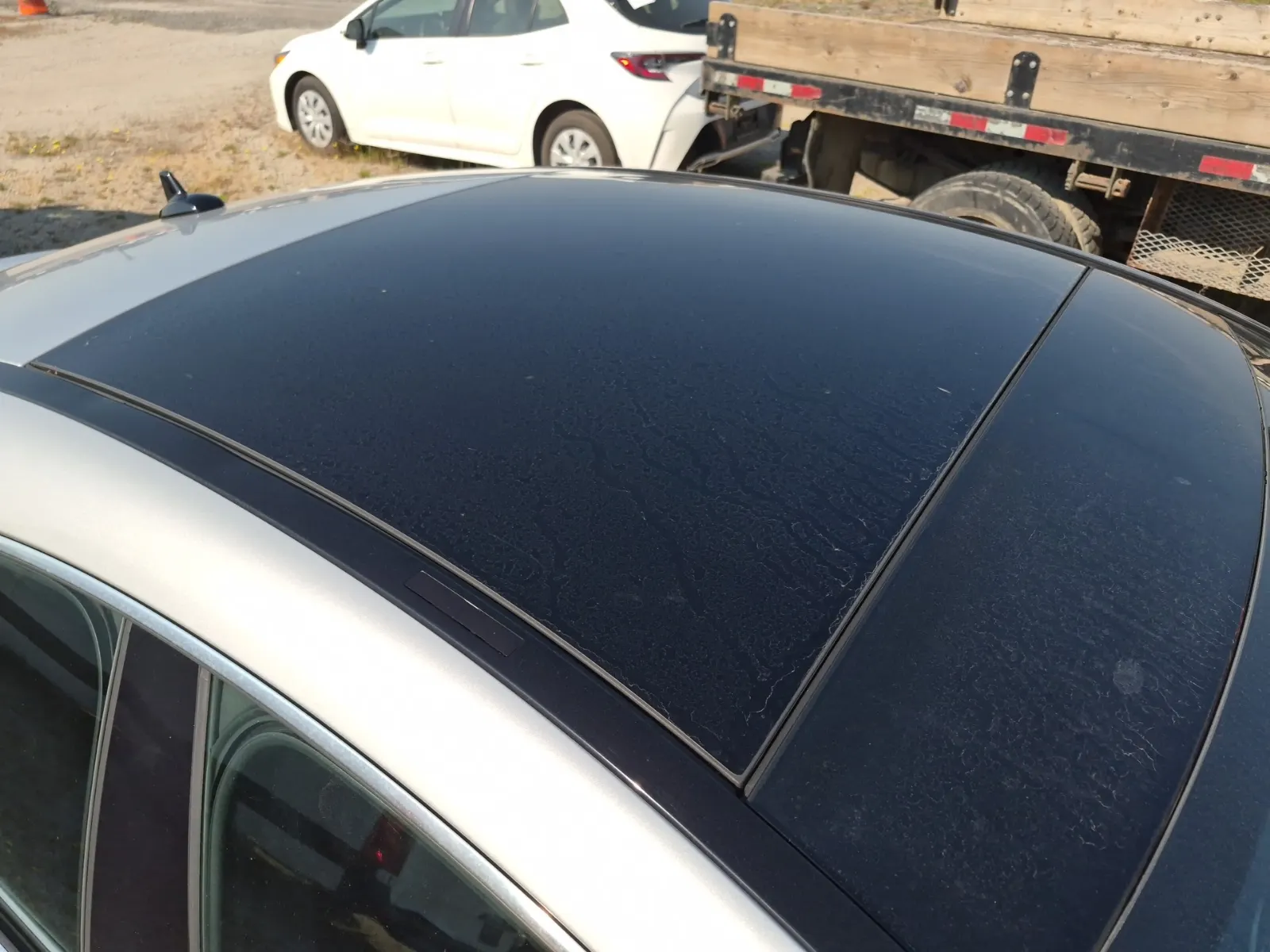 Exterior Roof Photo